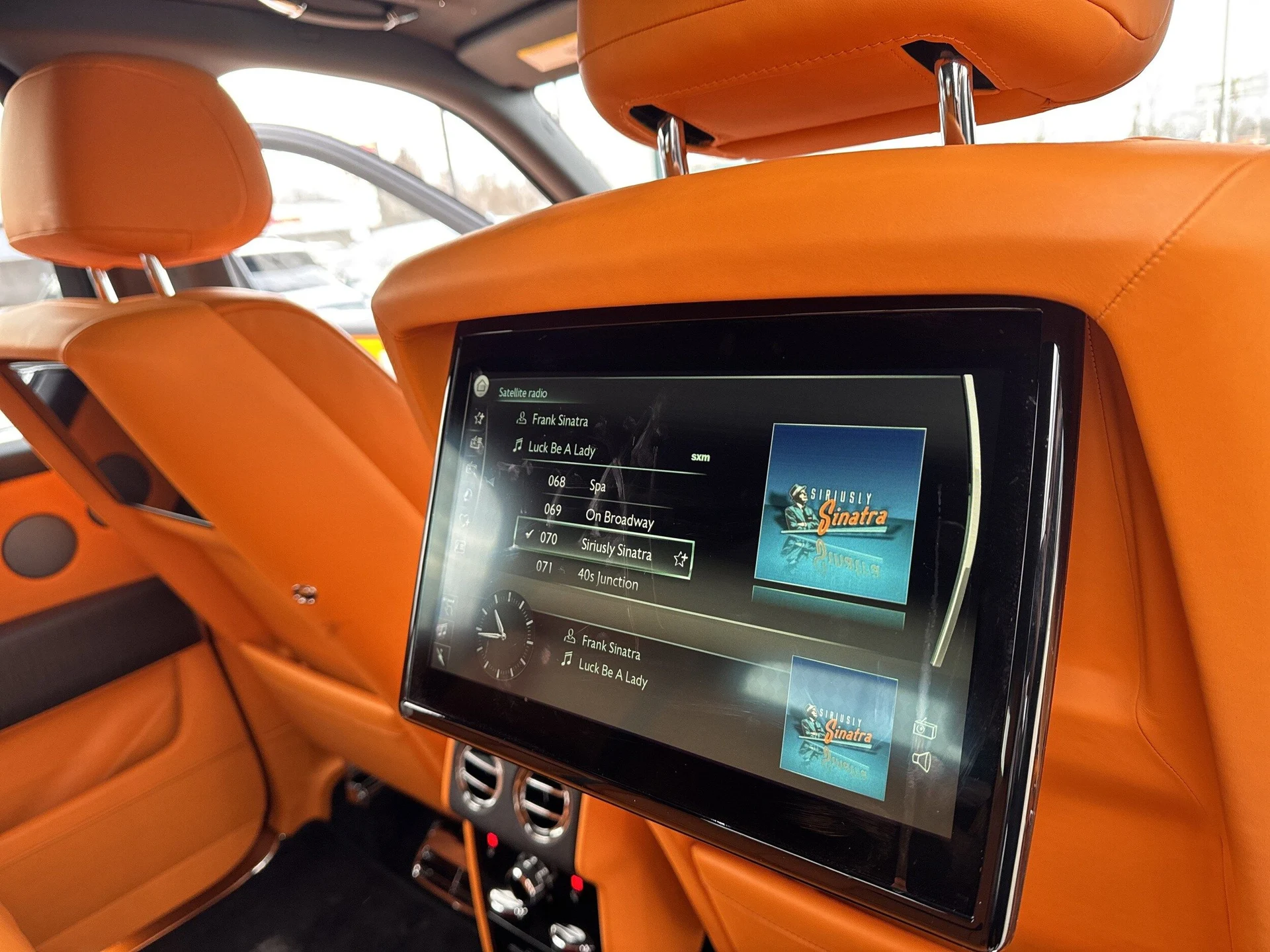 mph042_2764673309_77ab6113d8f1cc606fe16163d846cf40x_2078b62c33