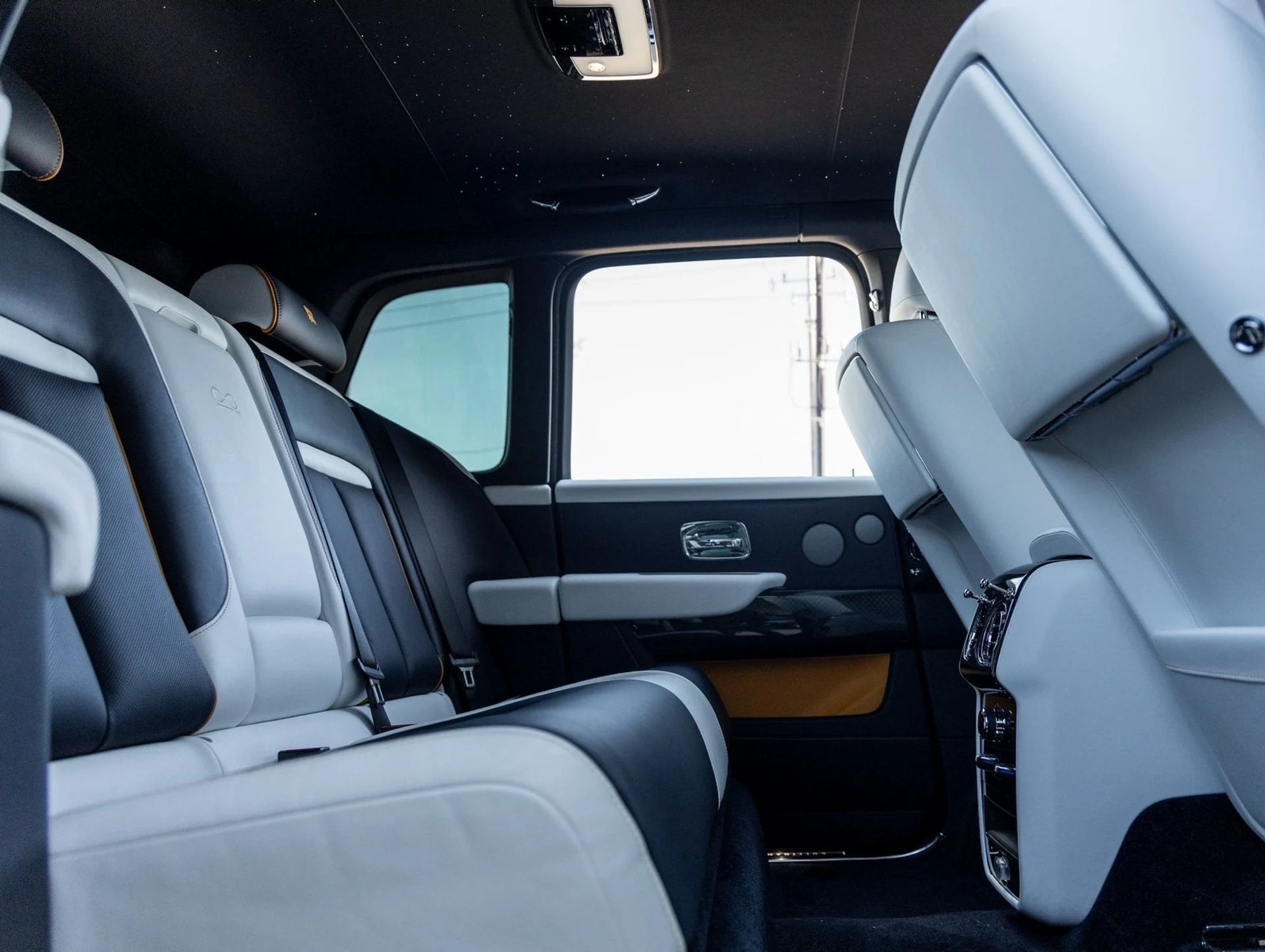 mph042_2771054289_43_92b256a03c