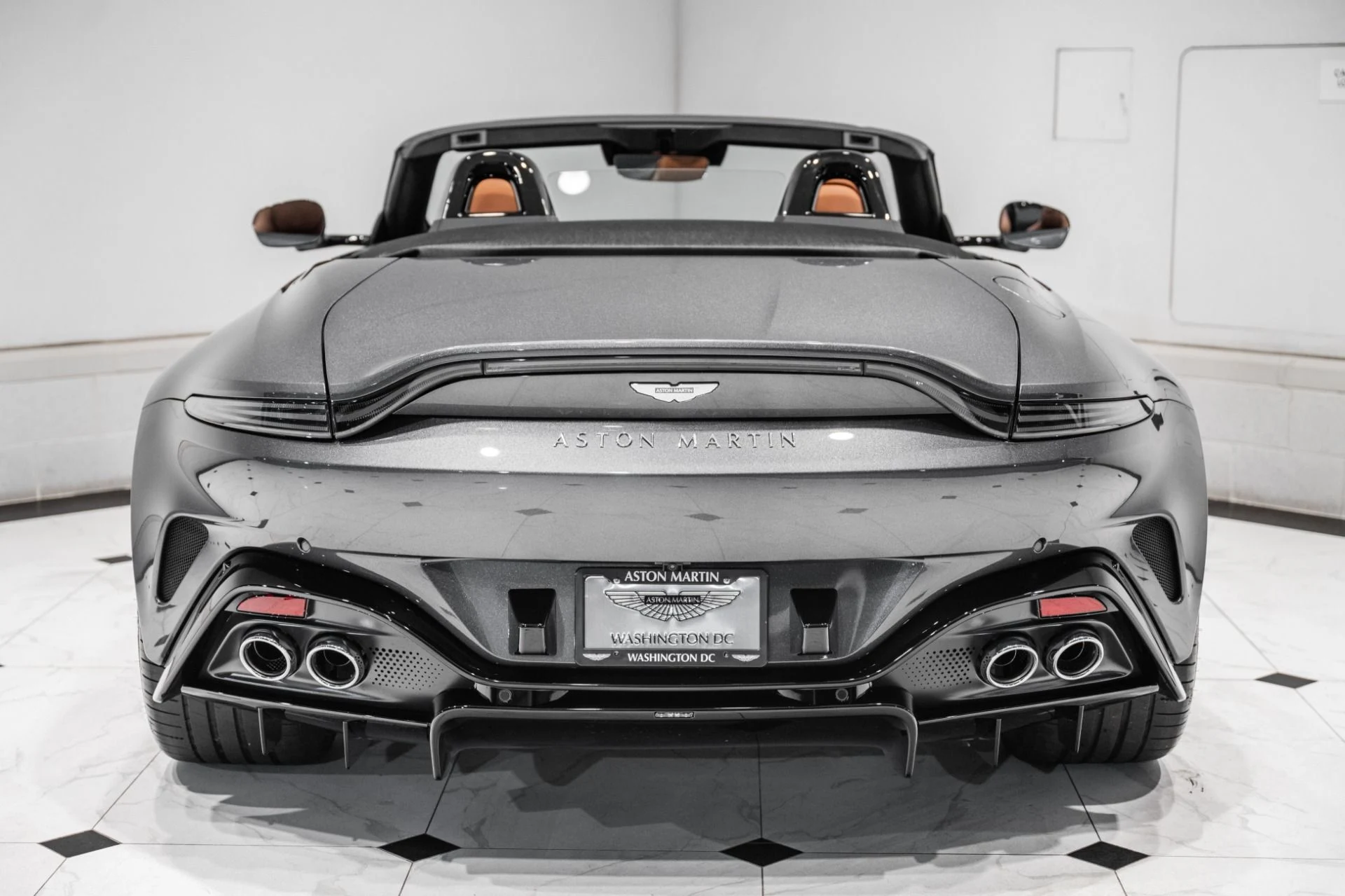 mph042_2773957090_New_2026_Aston_Martin_Vantage_Roadster_1785470617_1b53194865