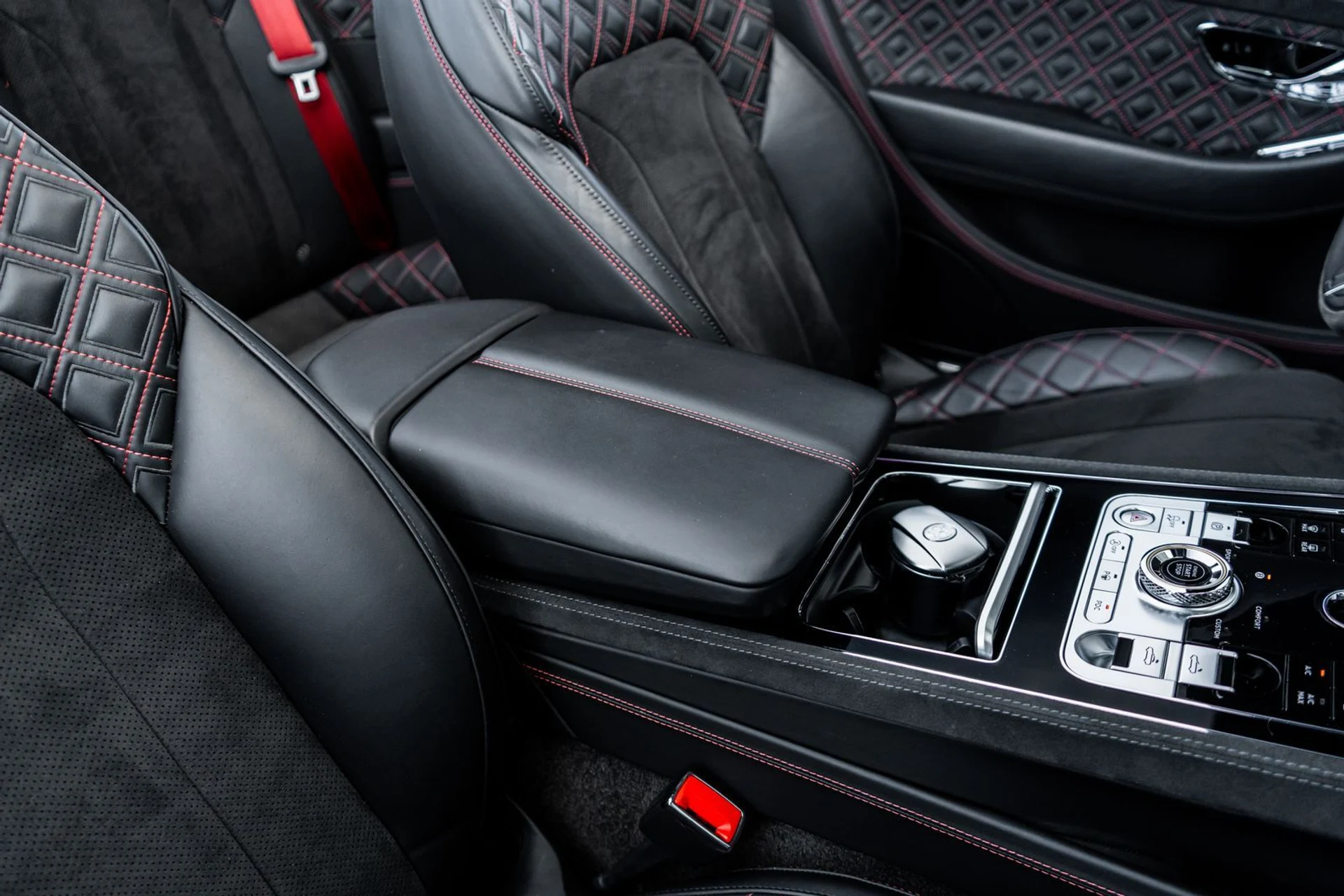 mph042_2779758114_d2ddfaf0_9894_4a68_829b_82192cf530af_ab9085a867