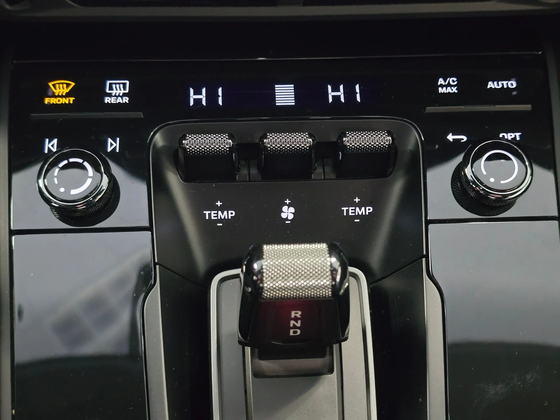 mph042_2785131677_268b6b5c52a4ff2d74632384f811fe2dx_b37a8dd8bd