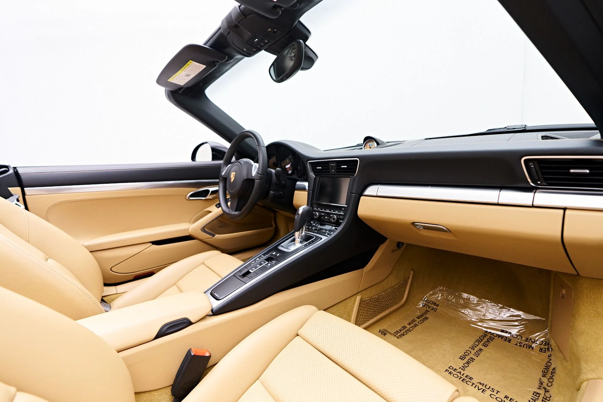 mph042_2789453721_Used_2015_Porsche_911_Carrera_1752707667_79fea014a2