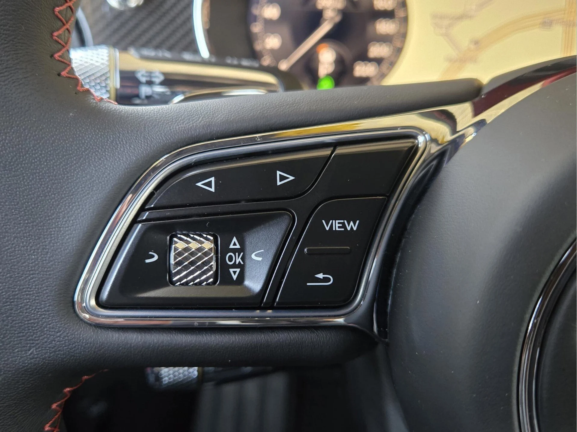 mph042_2804061250_0102ee4ce4e7b106184df8af29bd43cex_54c3f9e32f