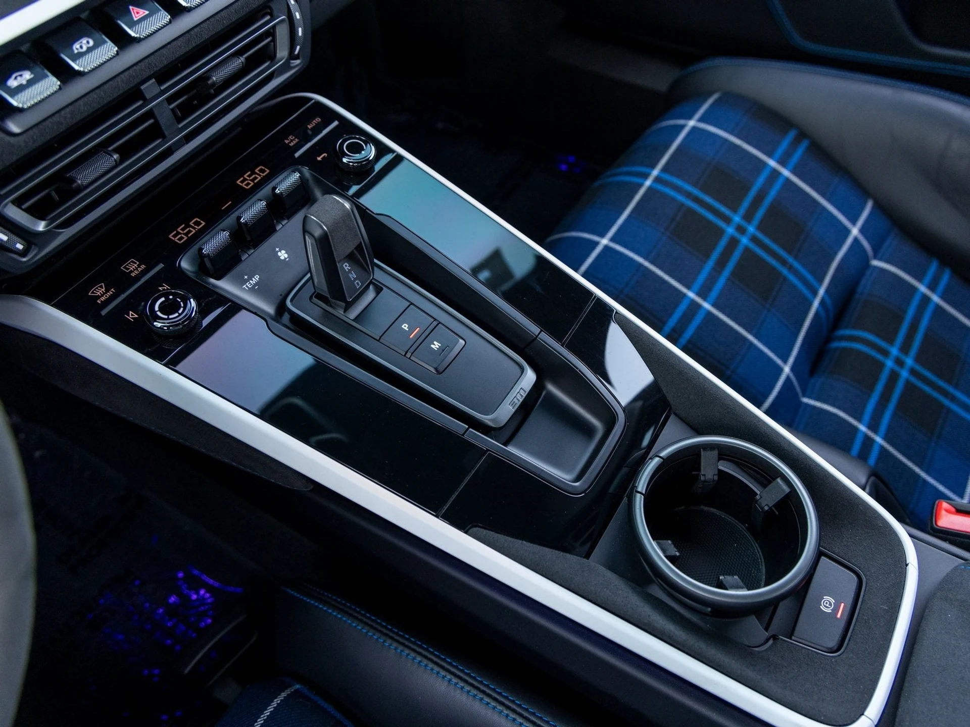 mph042_2804542725_43_5c84de0108