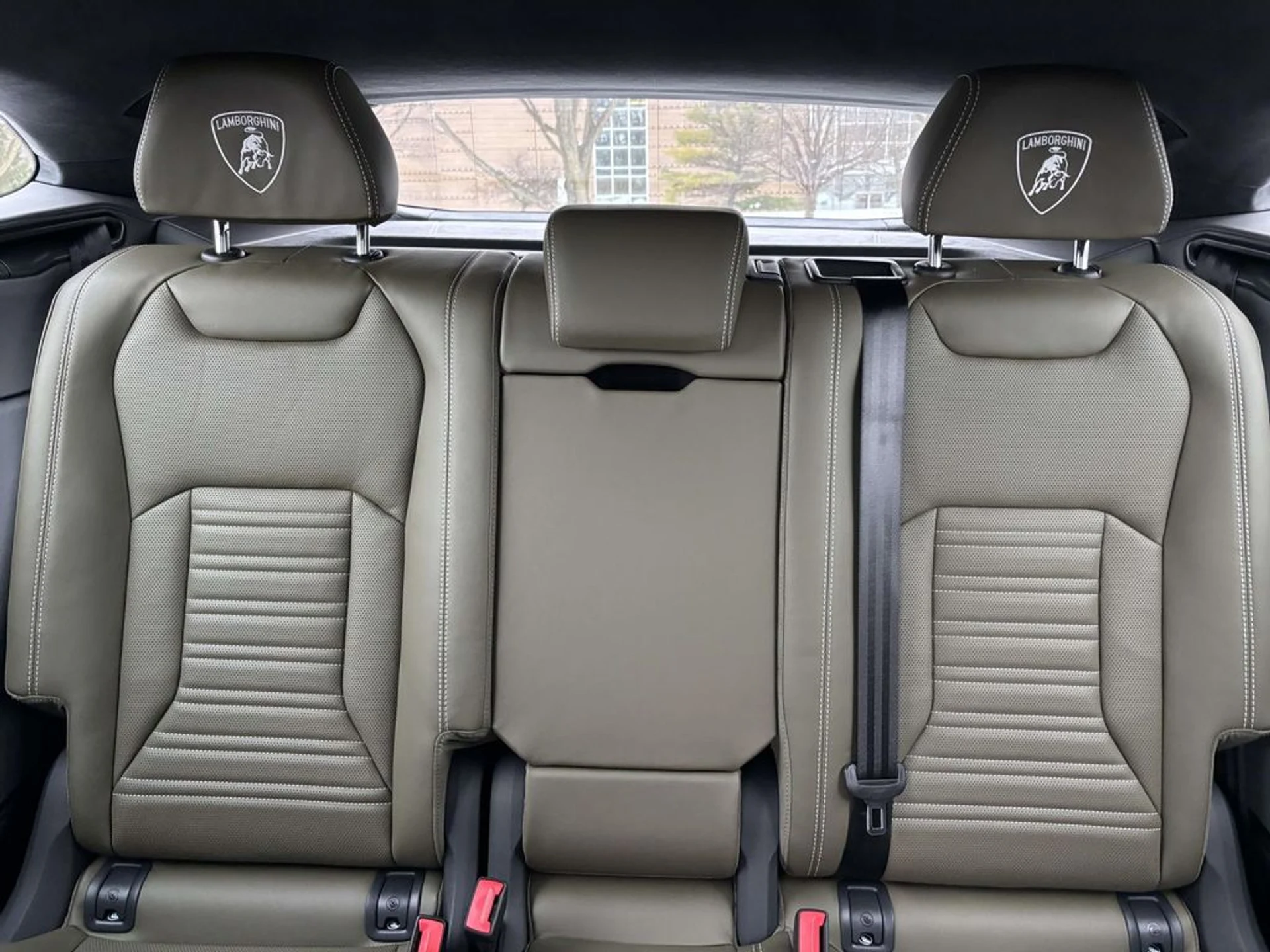 mph042_2810013772_f31f9bd8a484c275d9e0697becc5f3e4x_20166333c2