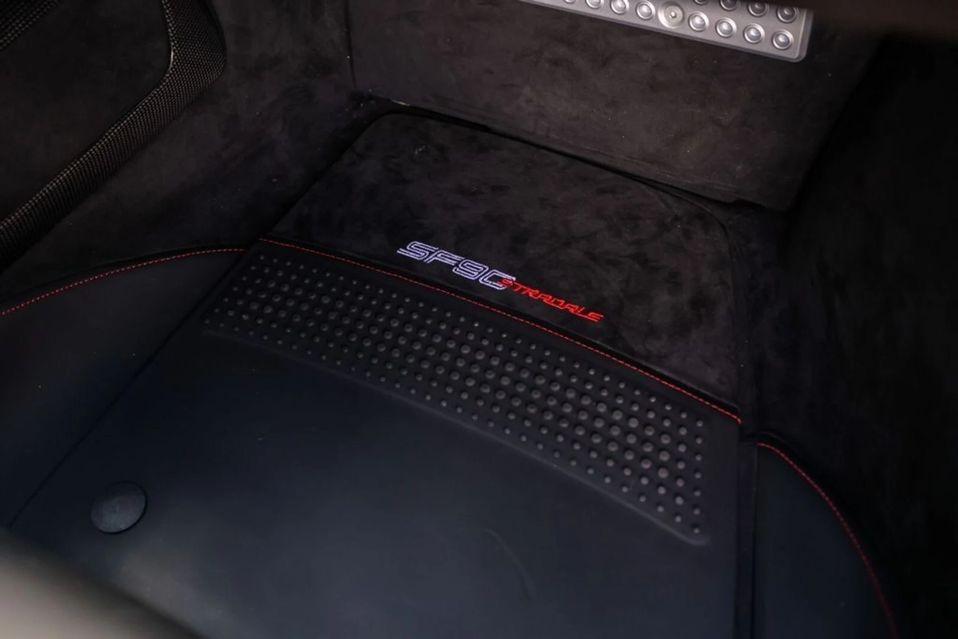 mph042_2814234812_b9dc4668548a093d3a0aaf3a4d742792_459db8ee04