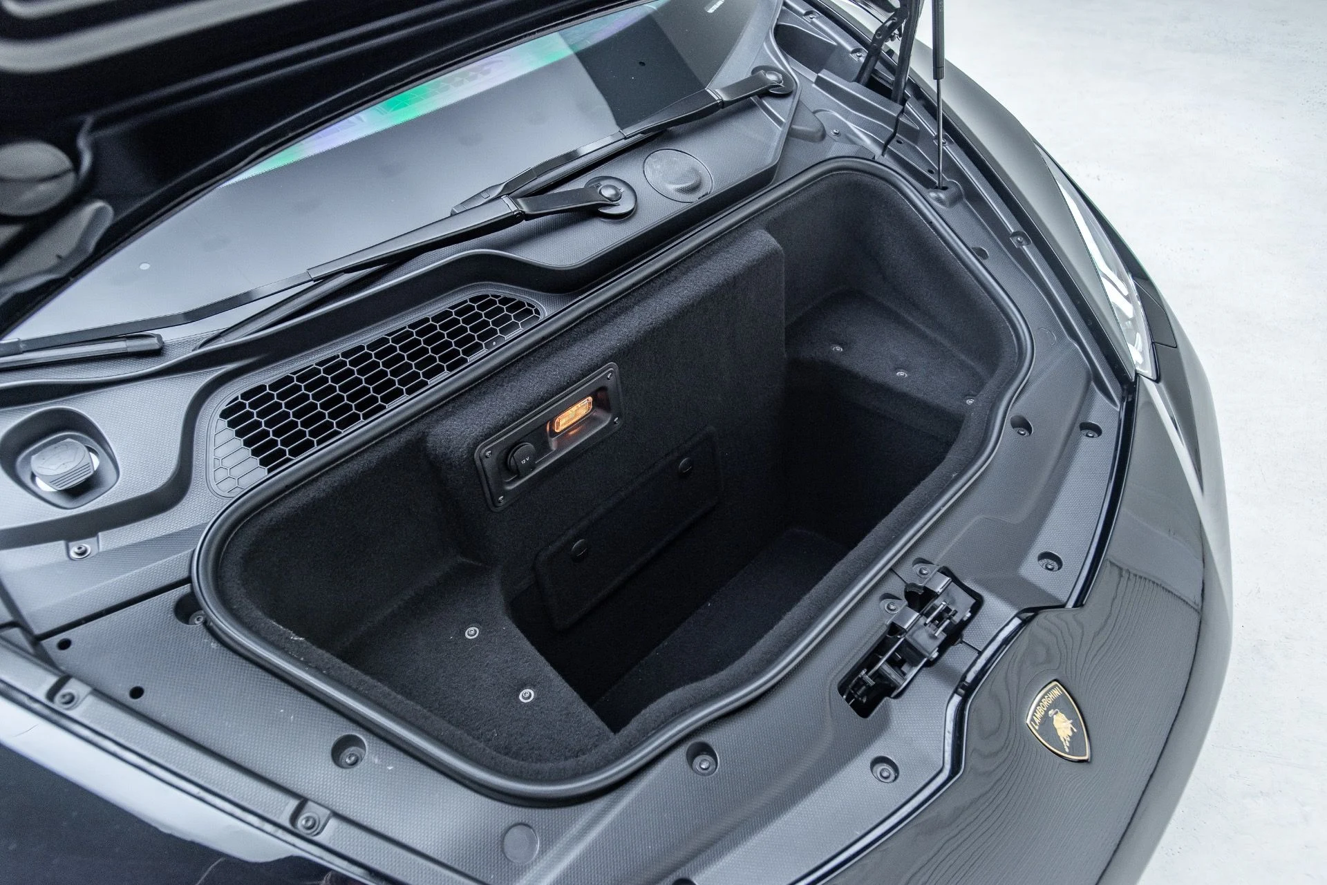 mph042_2816718838_Used_2016_Lamborghini_Huracan_LP_610_4_1786562211_fa099a8332