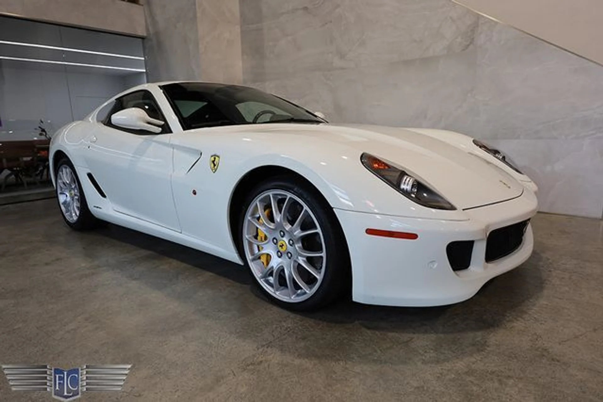 mph042_2817264035_used_2011_ferrari_599_2drcoupegtbfiorano_9689_23067510_47_640_f33db26220