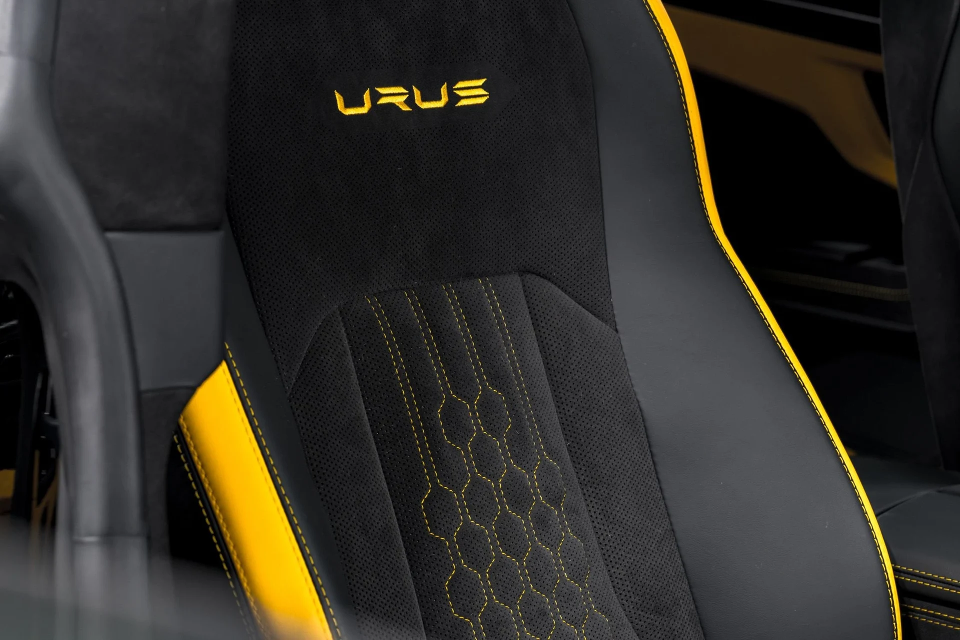 mph042_2820030569_5e3ecbe1fc86209409cebe953941acefx_7967c2d681