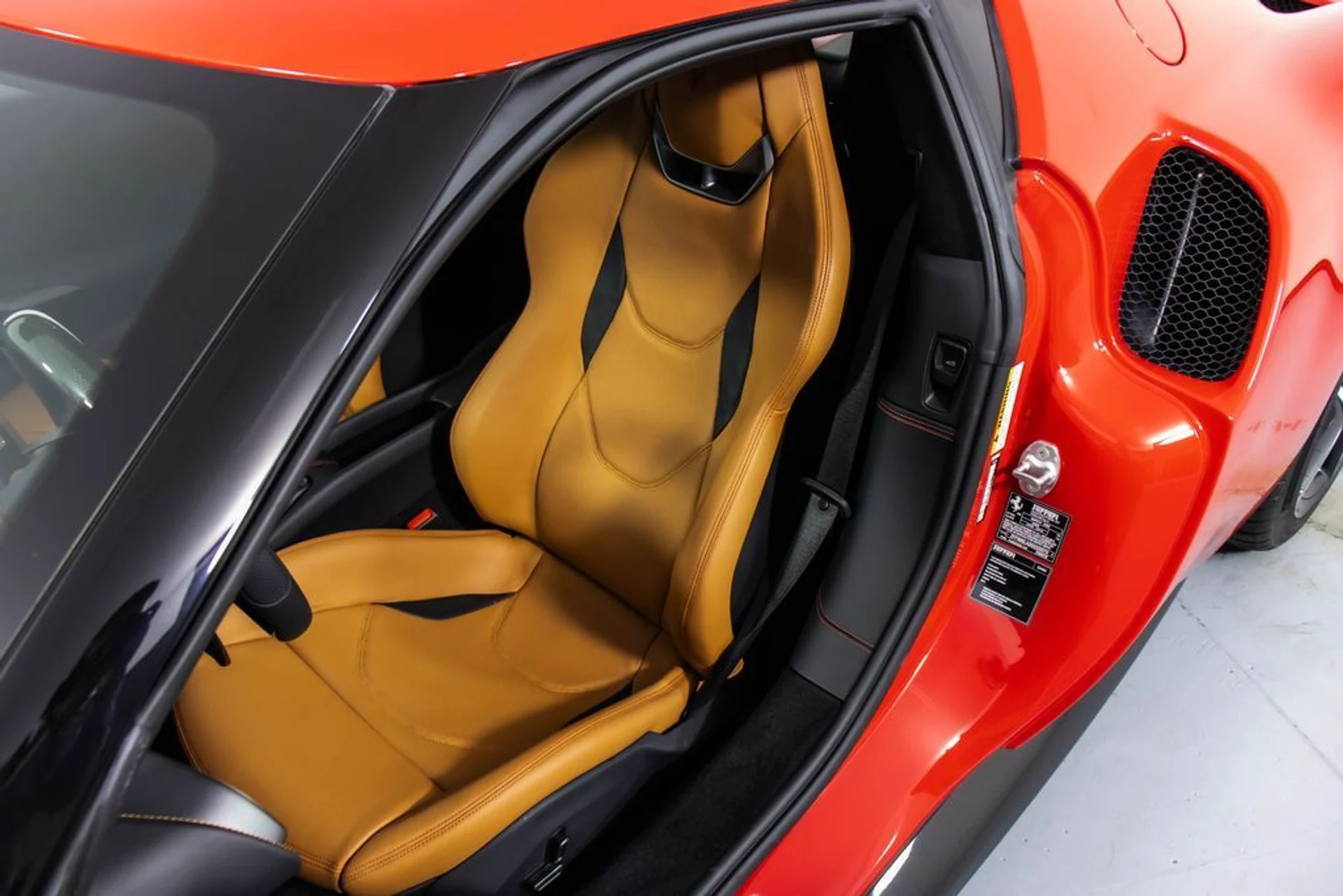 mph042_2821602778_54b9d16b48ad8d16628c3126aa9692dbx_dda4443617