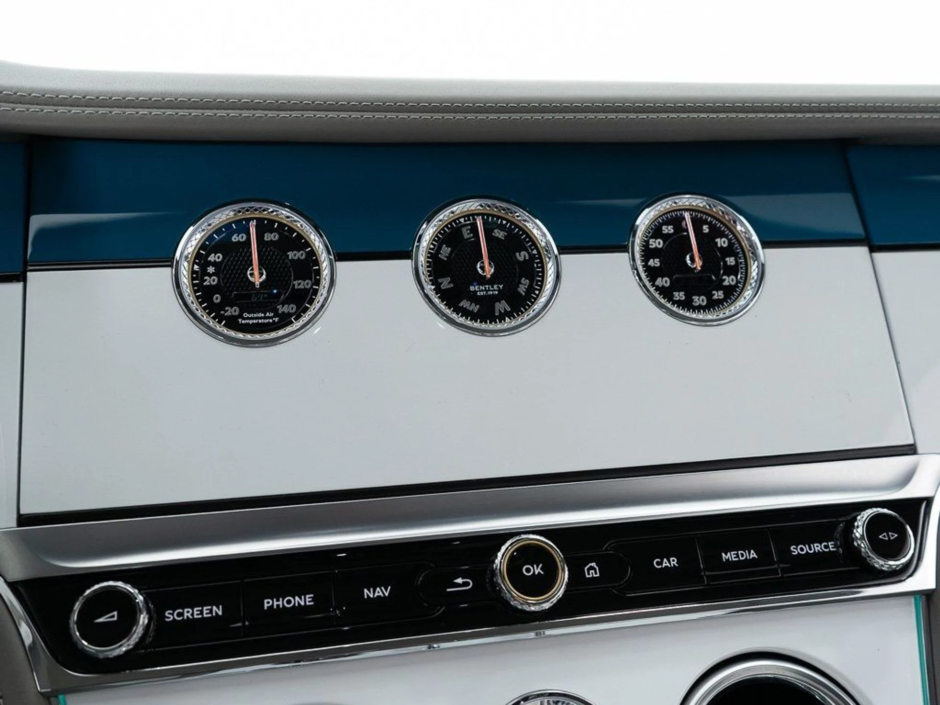 mph042_2823463056_4d32d2fe8a762bf7c39b9ab437144bdf_643fb99b17