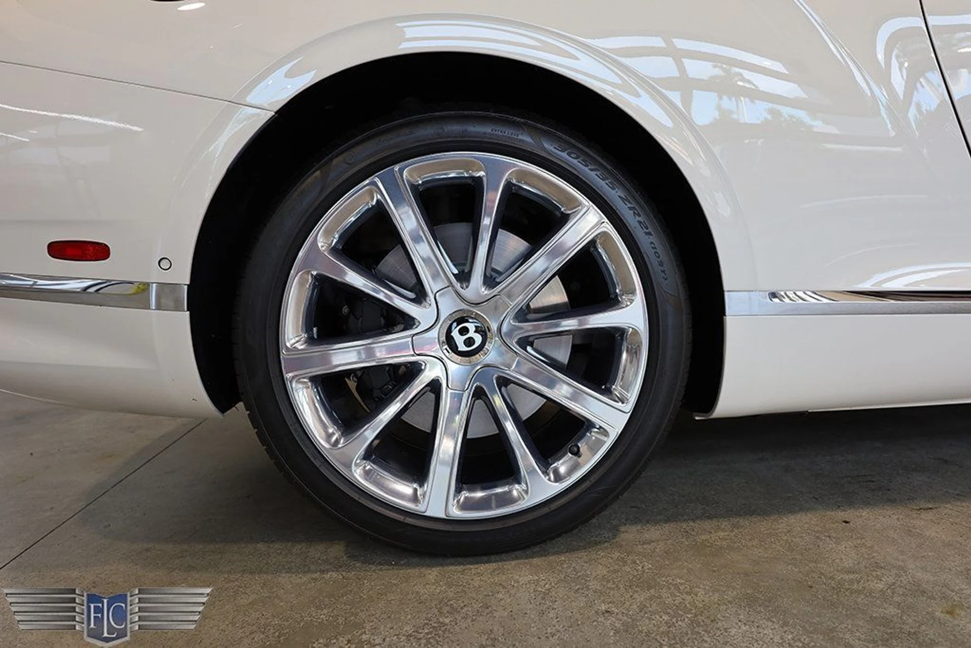 mph042_28311537_used_2022_bentley_continental_gtcv8convertible_9689_23023913_43_1024_7ba4ec8b4c