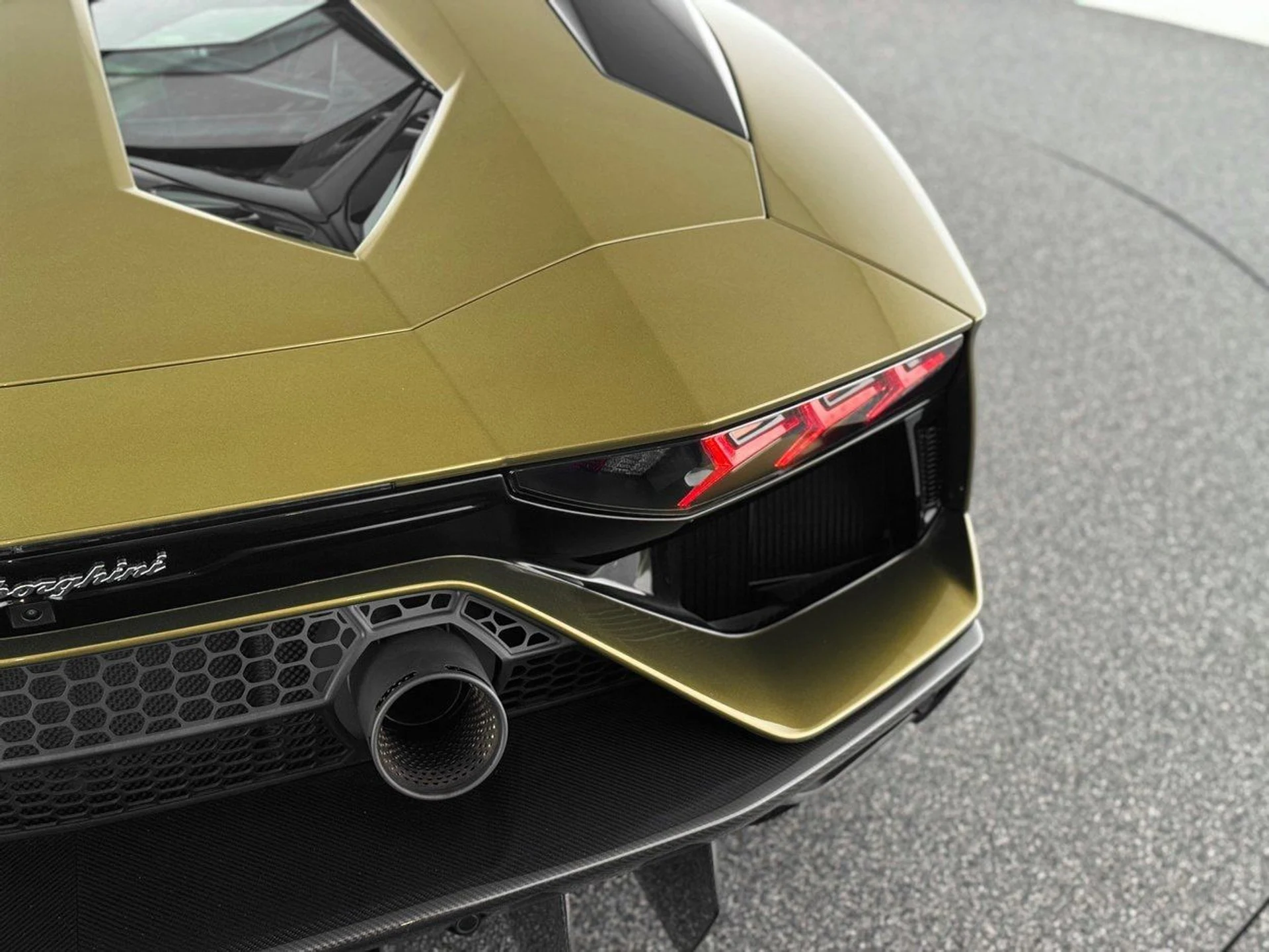 mph042_2833558943_3ca67b7a9016ea8ffc0513fac767527dx_a653820dea