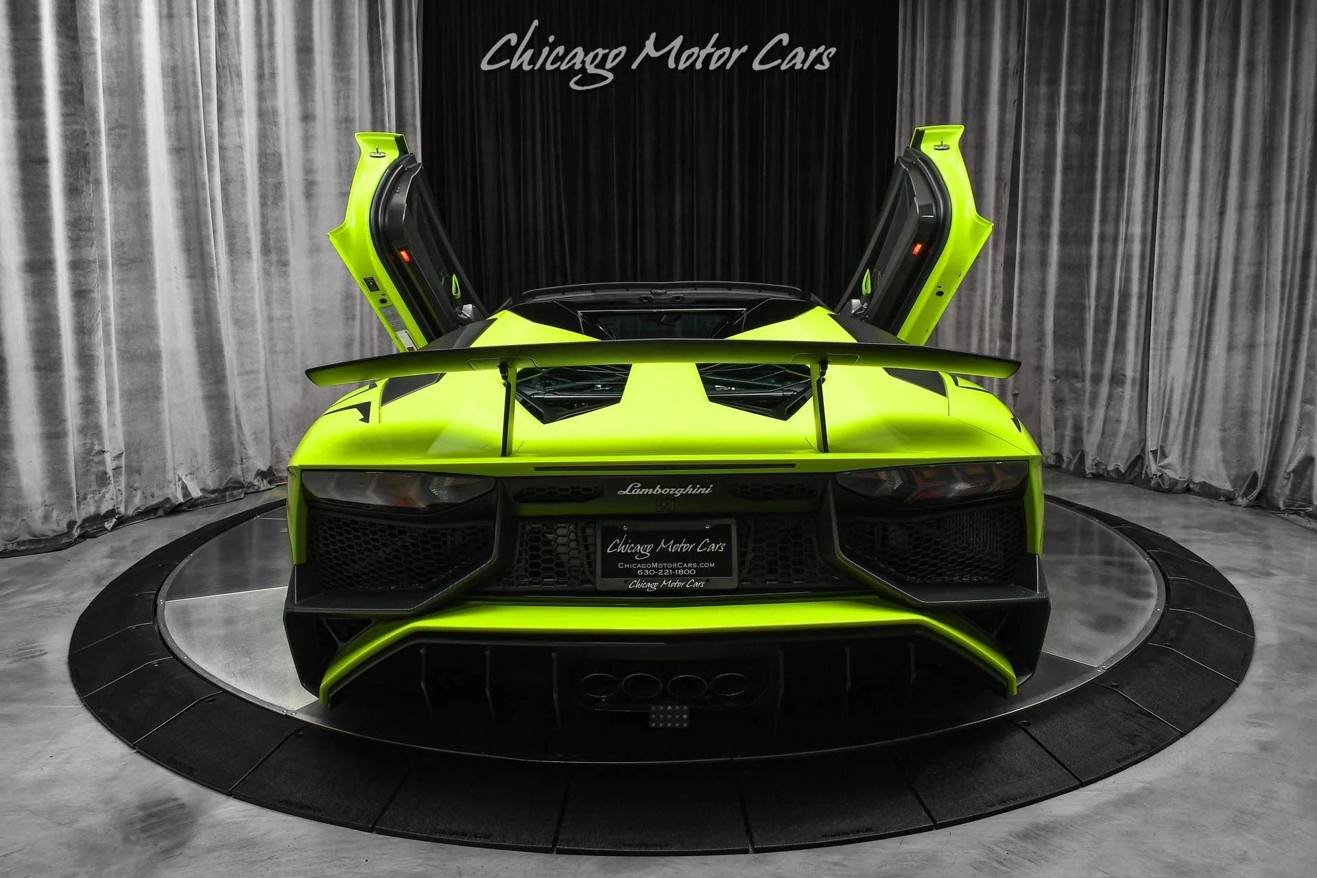 mph042_2834747064_12323_p43_l_90f831221a