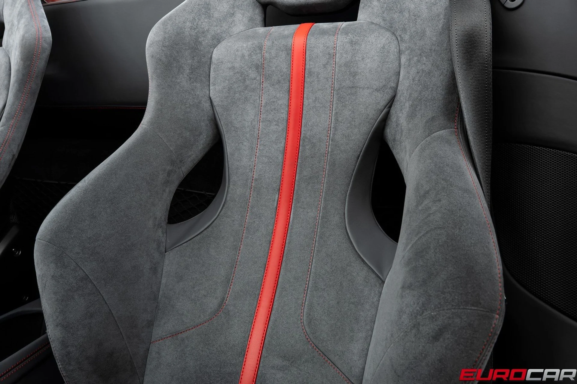 mph042_2834817565_image_43_7cae4806de