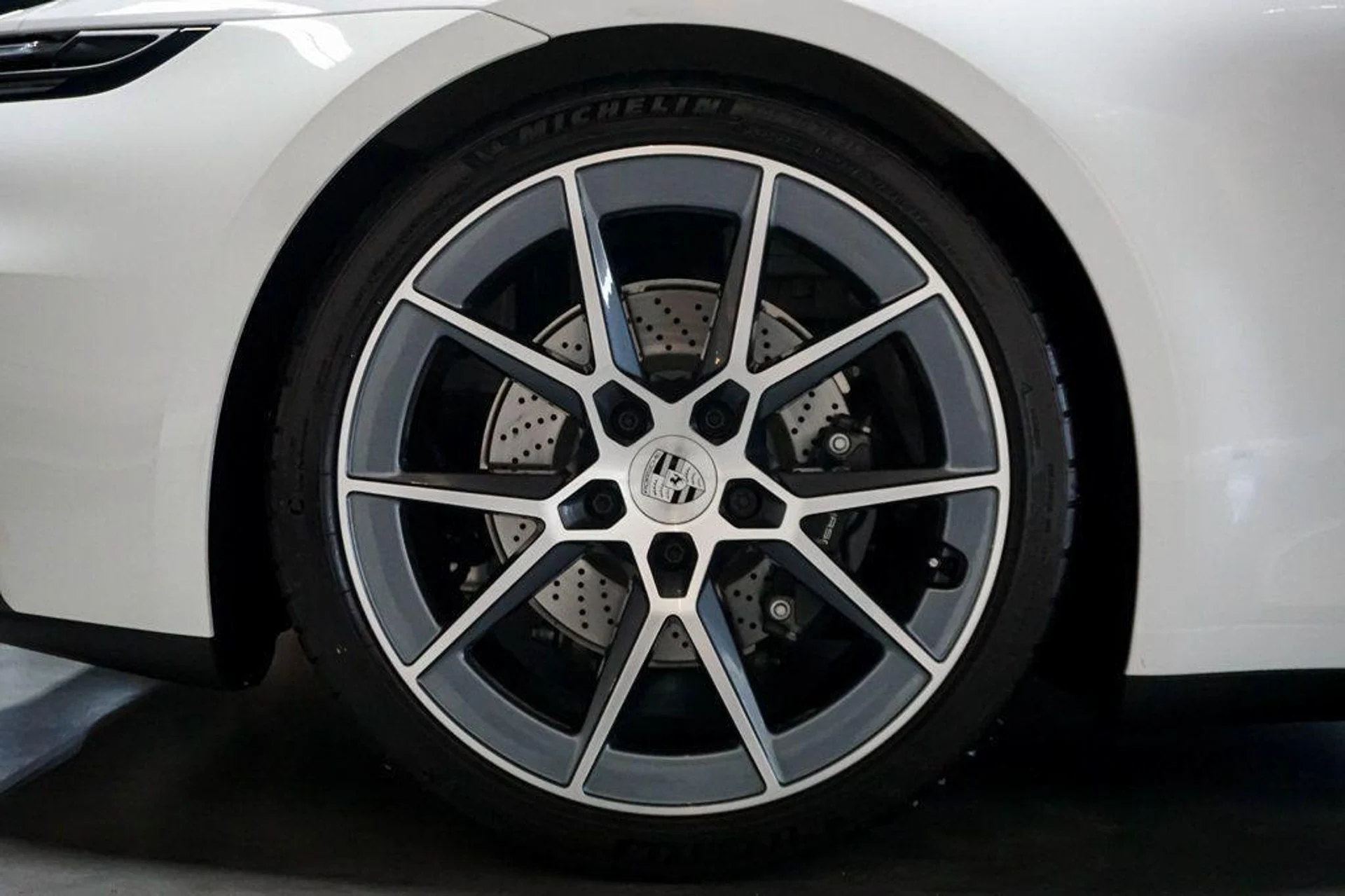 mph042_284388068_v_Qq_Fl1_Pna_Bg_Aa_L_Jo_Kt7_KJ_2_Os_0w_87d419701e