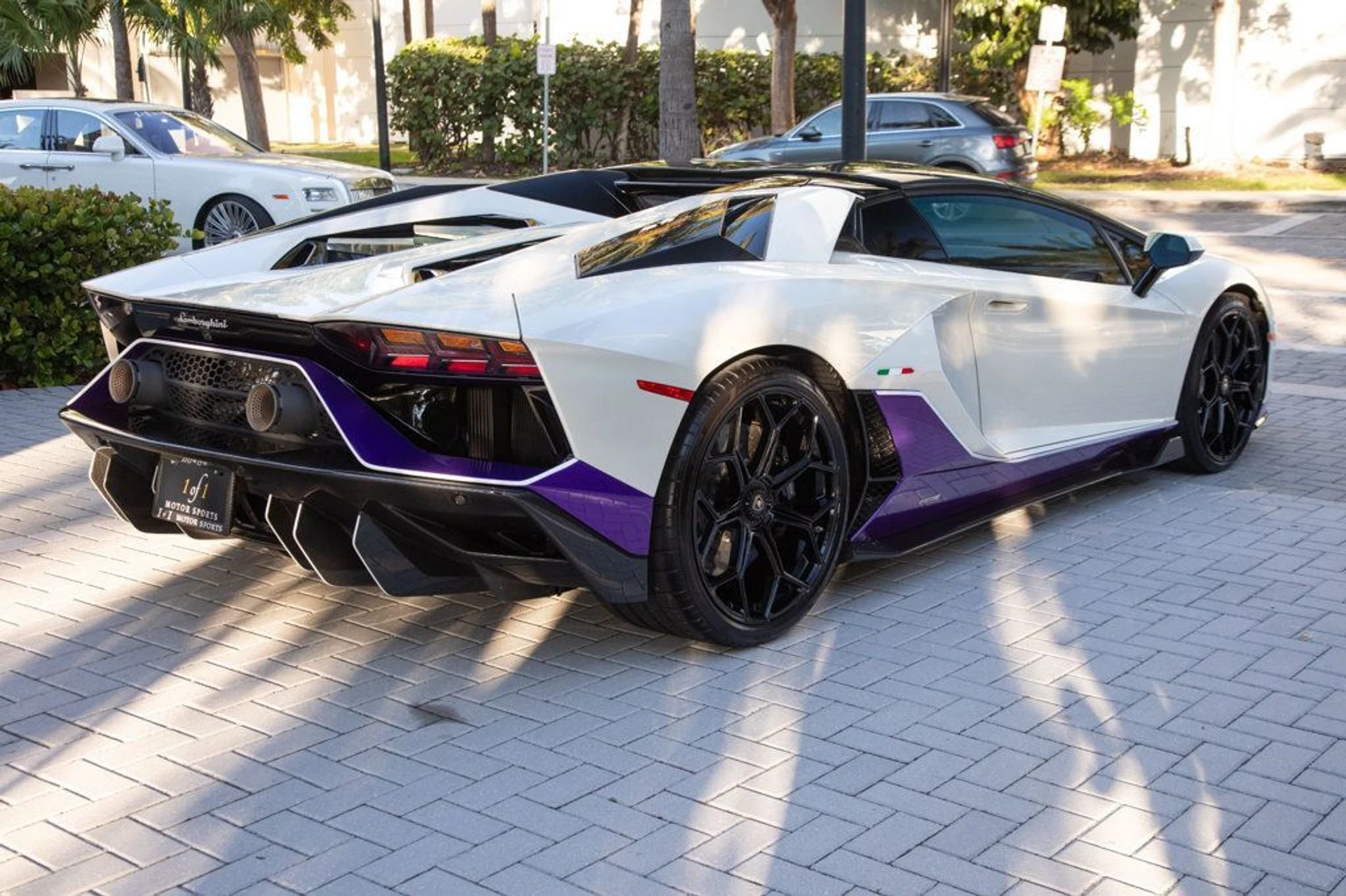 mph042_2851722571_22368666_43_1024_80b5beb9e4