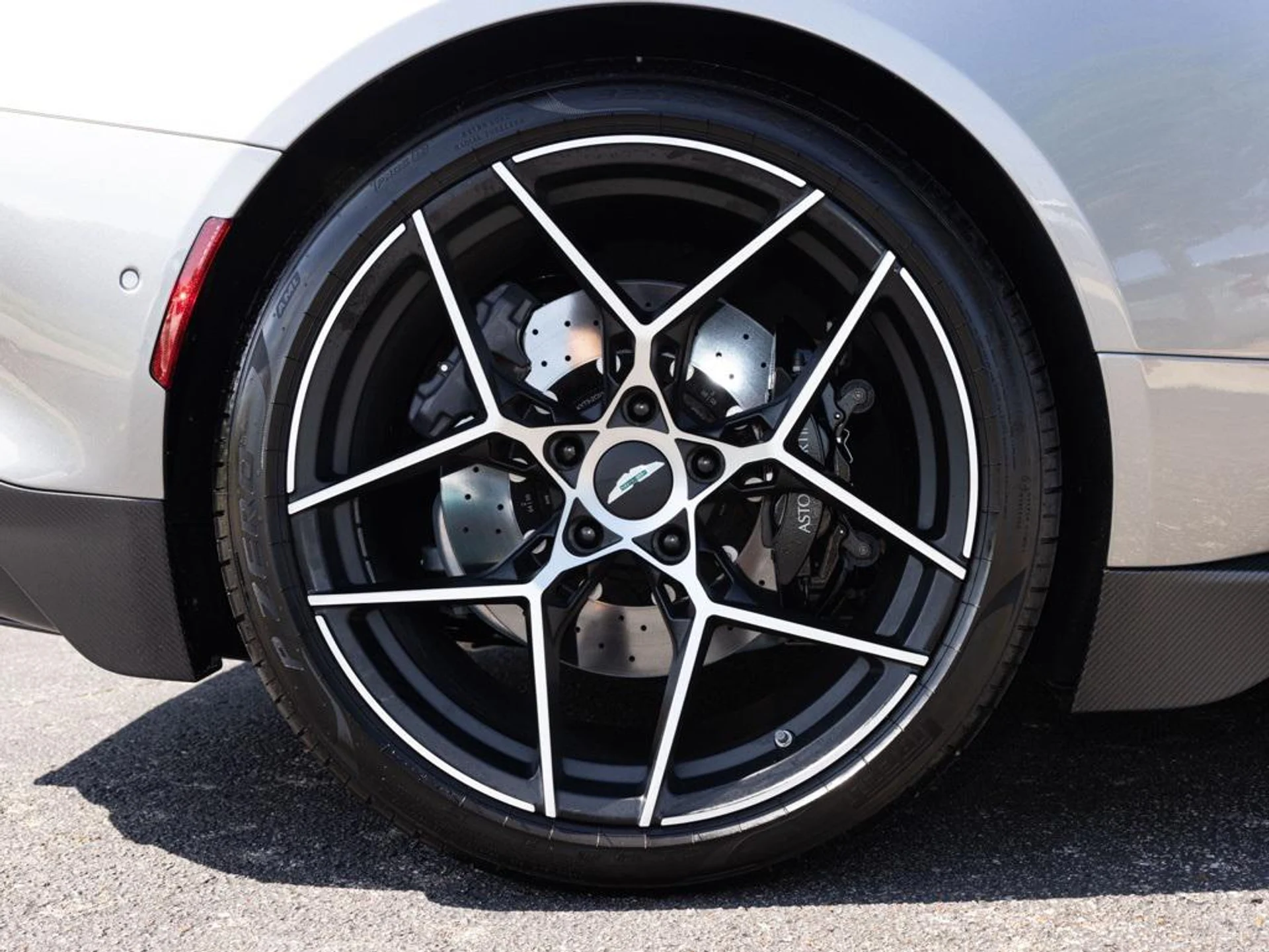 mph042_2858766465_456162572_68c00a74847c7f35d6e673e5_fcfd21ad5a