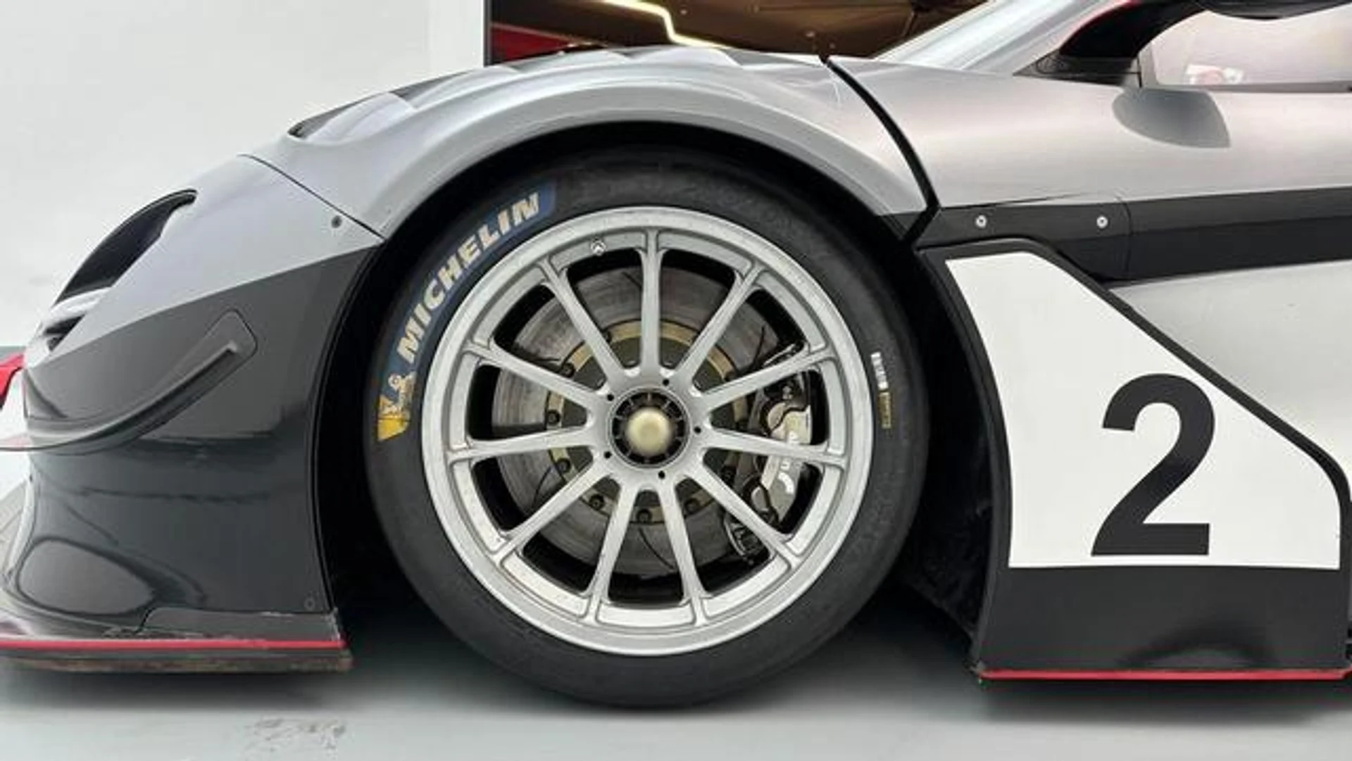 mph042_2862409781_4z_JPTVB_Wv_Ef_Zvg_Gx9kqxg_Bun8_HI_d146e20477