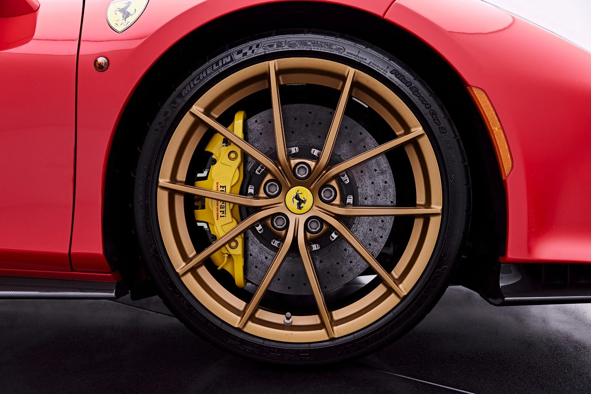 mph042_2866873005_Used_2020_Ferrari_488_Pista_1783794360_4fe519a3ad