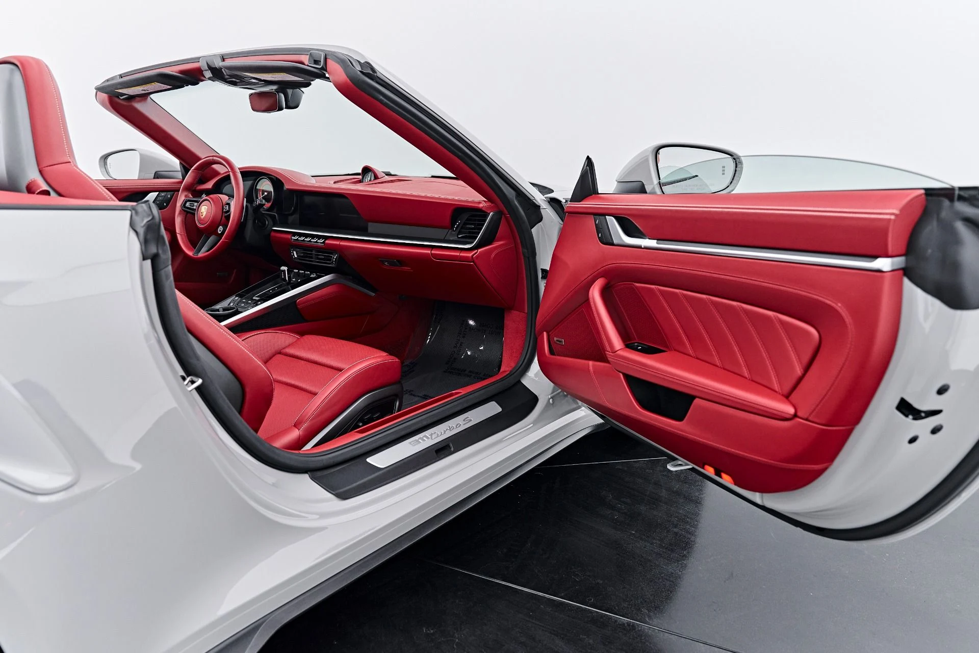 mph042_2871618444_Used_2024_Porsche_911_Turbo_S_1790987958_9d12aa3841
