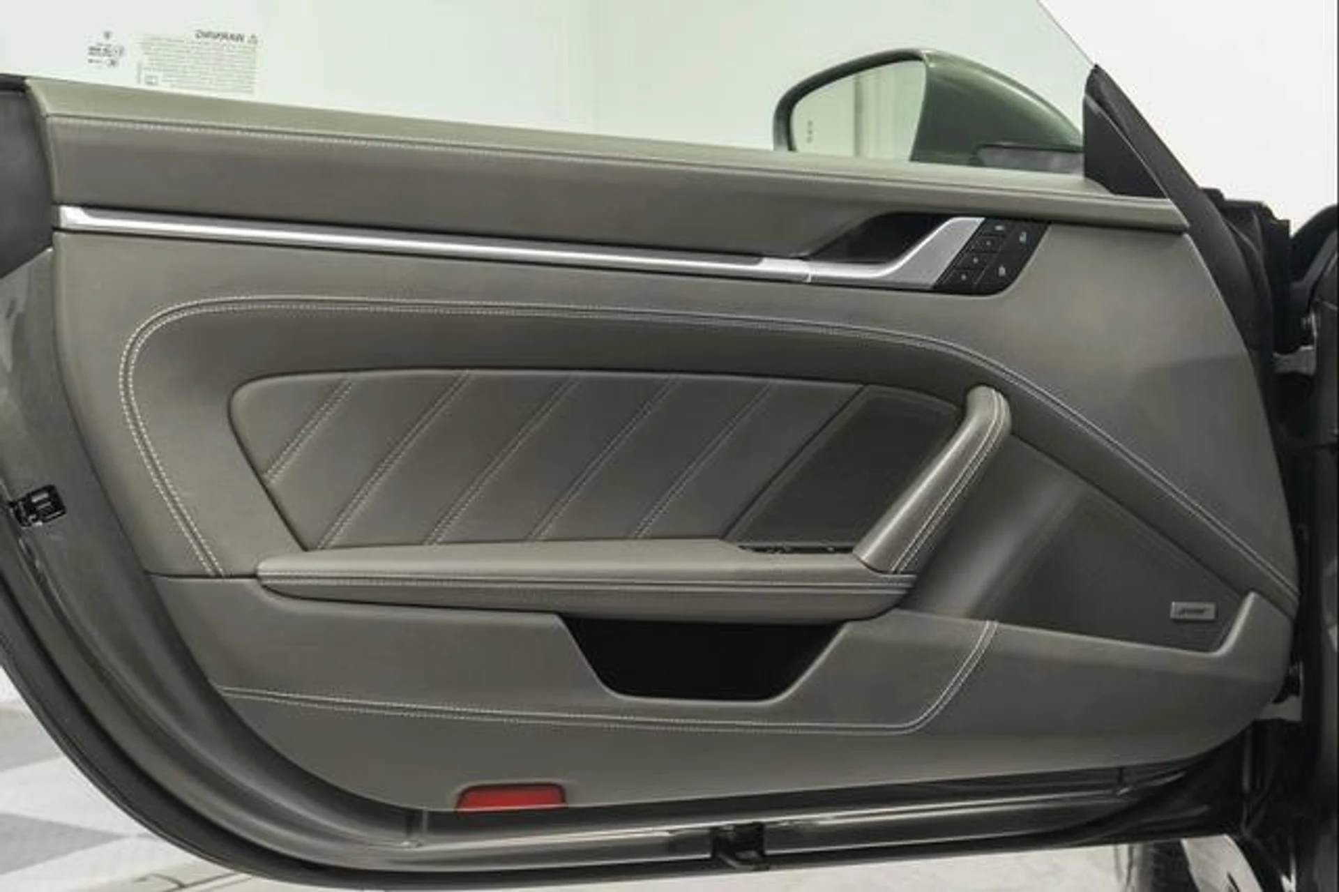 mph042_2876964783_b3k_Anj_JZI_6j_JY_2_Gc9mq8_Kvgbz_F0_d2e8a7a1e2