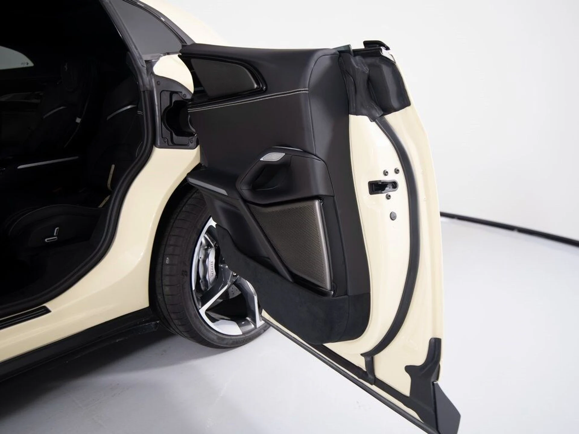 mph042_2893959260_eb20492e45acd7e0434a03754094eb8dx_0ce009ad35