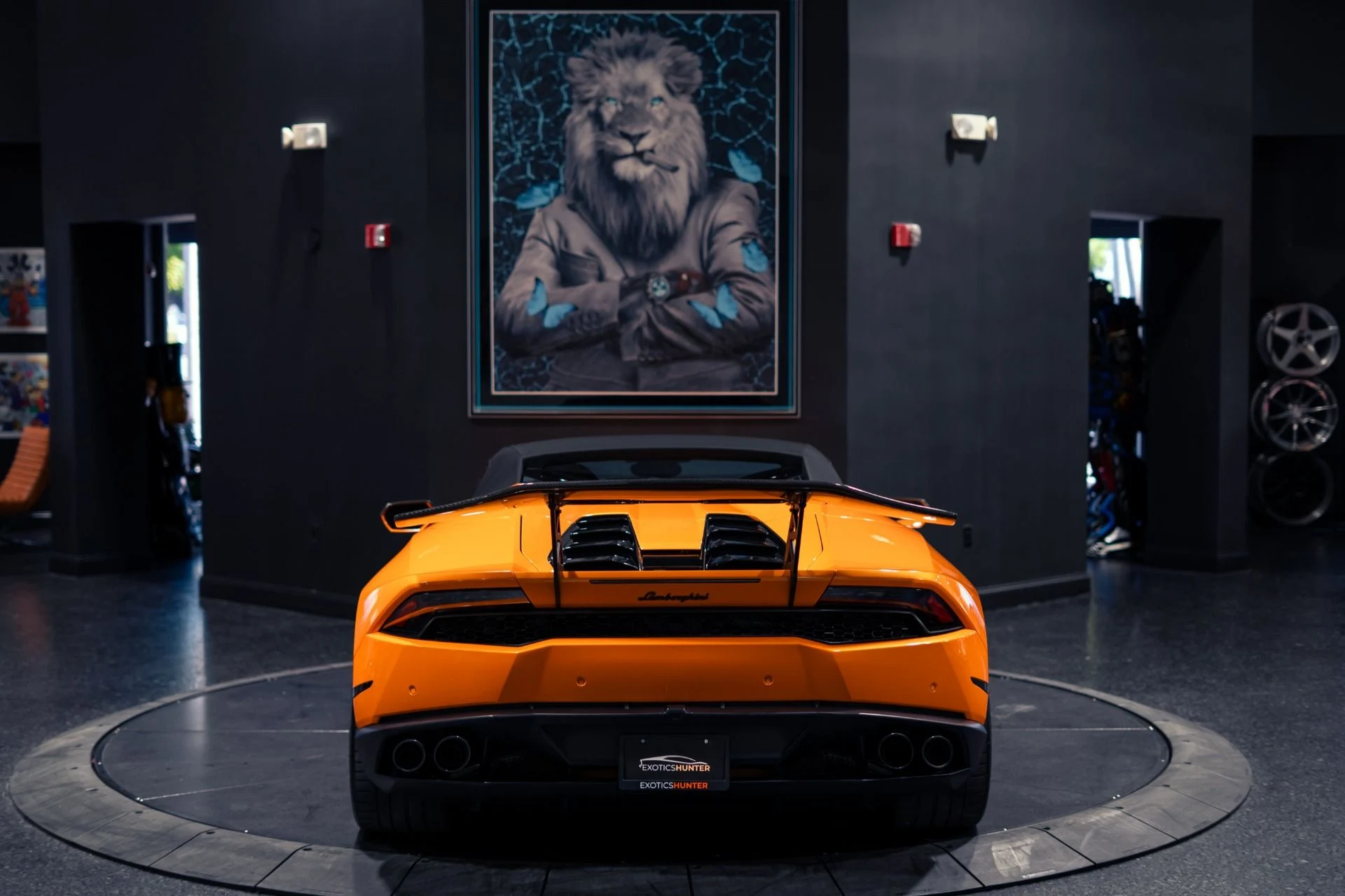 mph042_289599553_Used_2017_Lamborghini_Huracan_LP_610_4_Spyder_1780760861_659edeb716