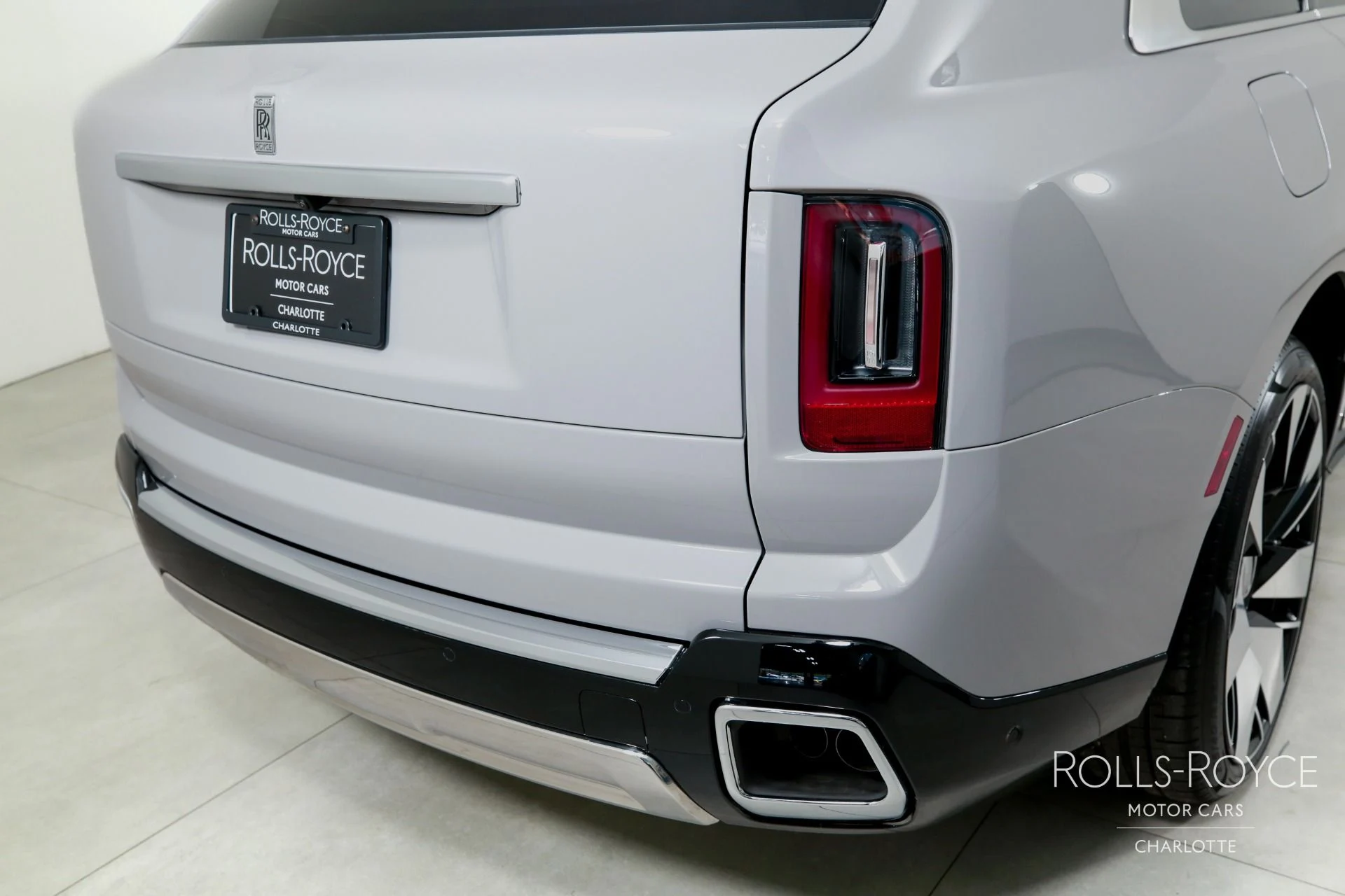 mph042_2900253765_Used_2025_Rolls_Royce_Cullinan_1771363273_d75097204f