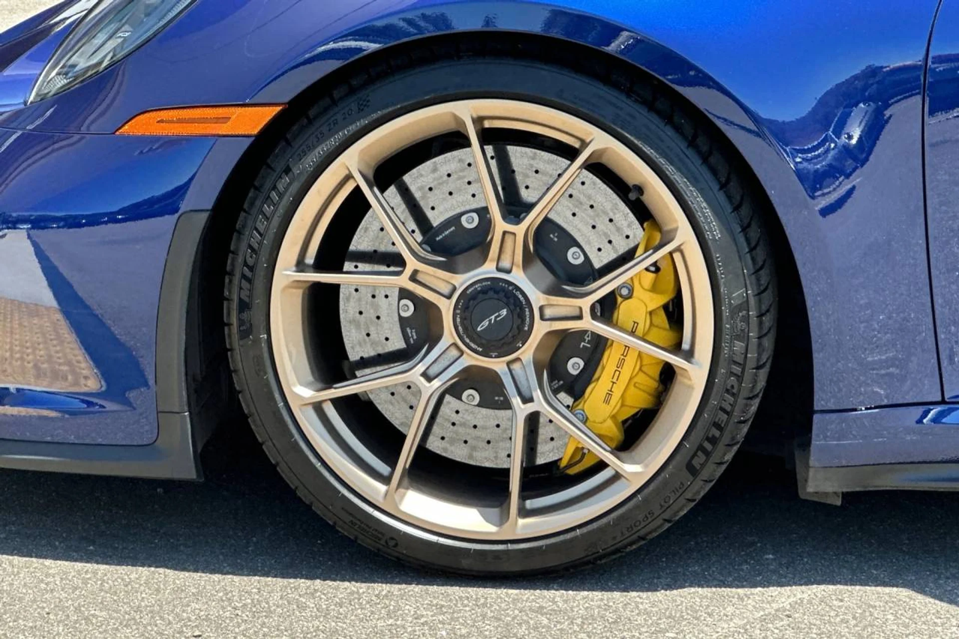 mph042_2900439146_1280_e12803bfd2