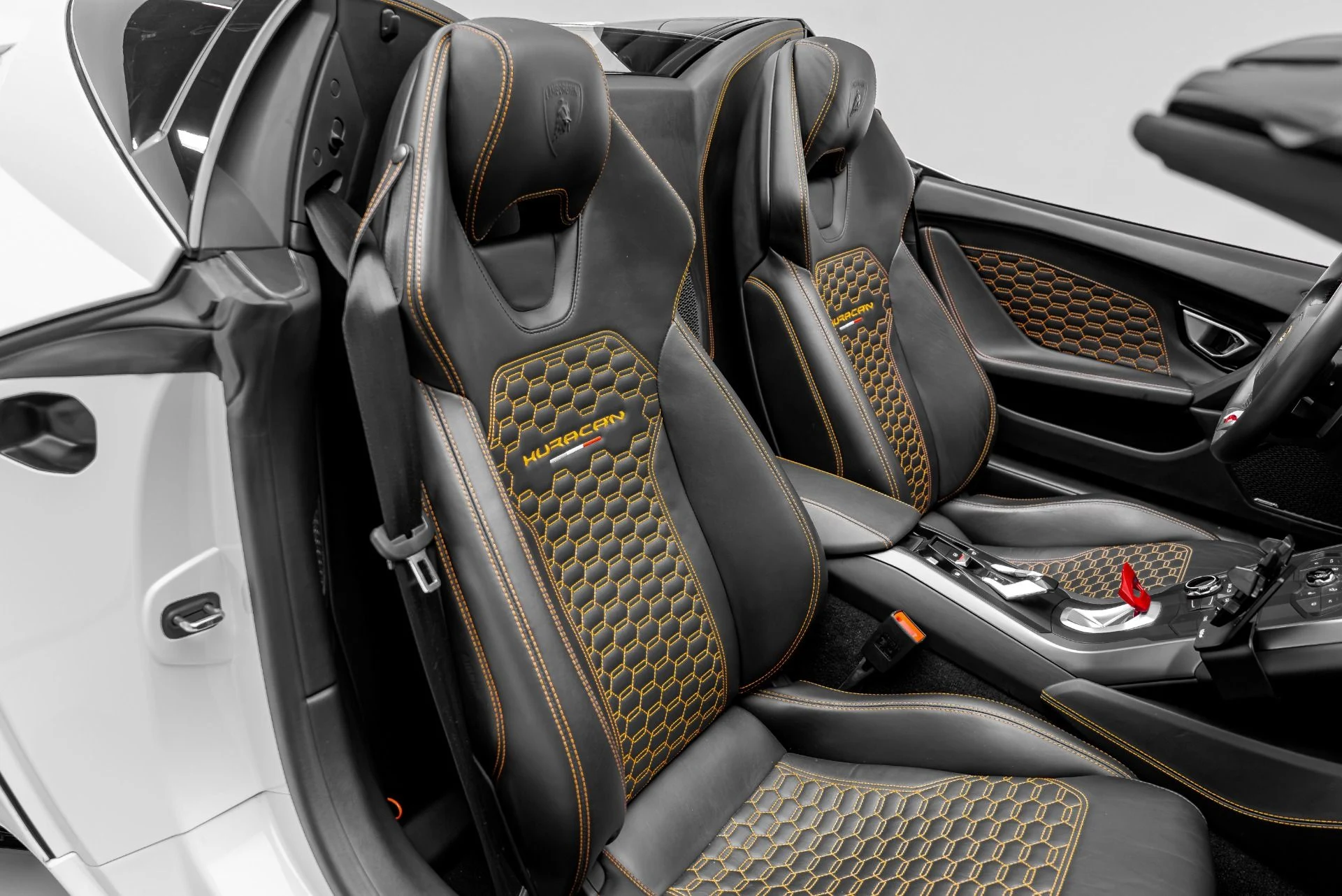 mph042_2905982445_Used_2017_Lamborghini_Huracan_LP_580_2_Spyder_1787204866_06d85231a8
