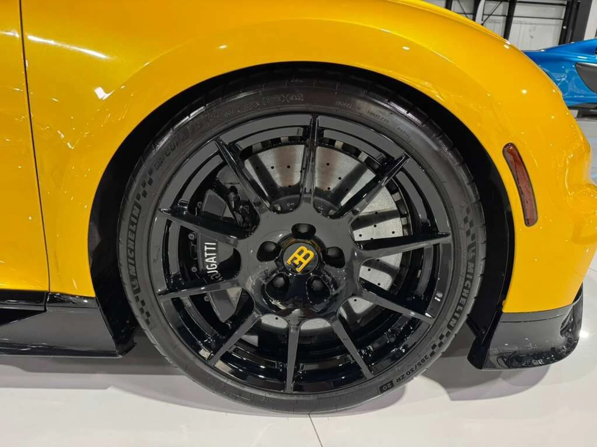 mph042_2909426963_007c31bd1b93dc9a3c5b7d94ff0f9c34_8aa22360e0