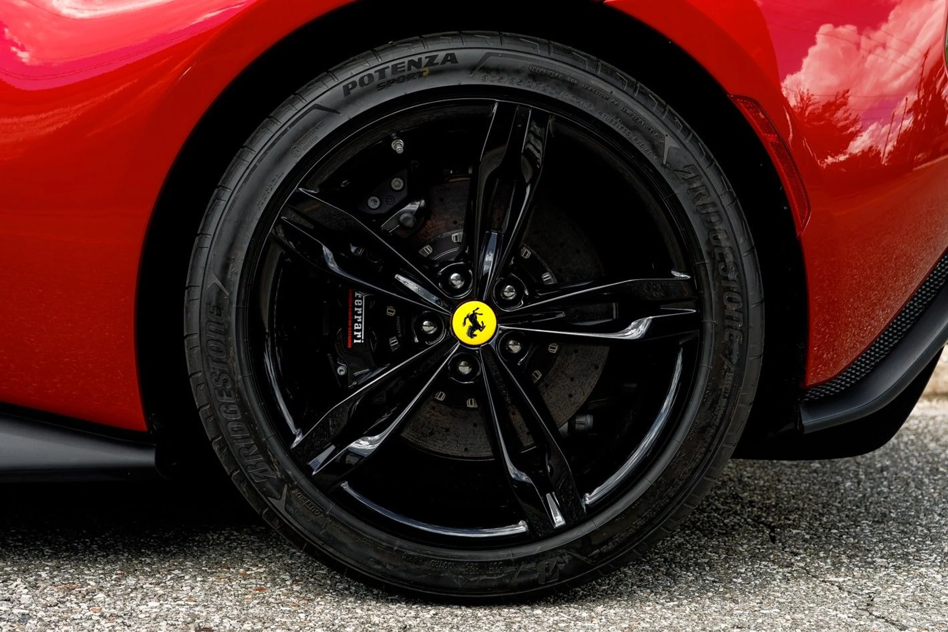 mph042_2911728436_435_p43_l_bd63cf71dc