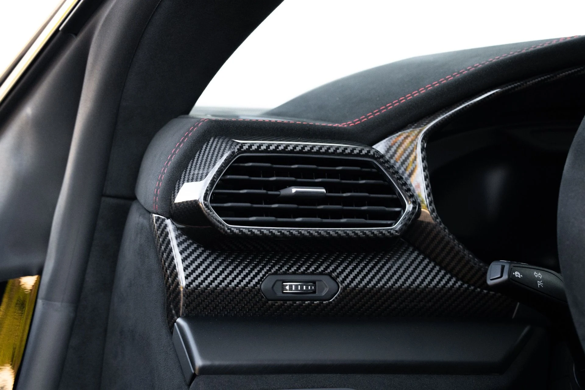 mph042_2914111238_Used_2024_Lamborghini_Urus_Performante_1770940170_bae39641a1