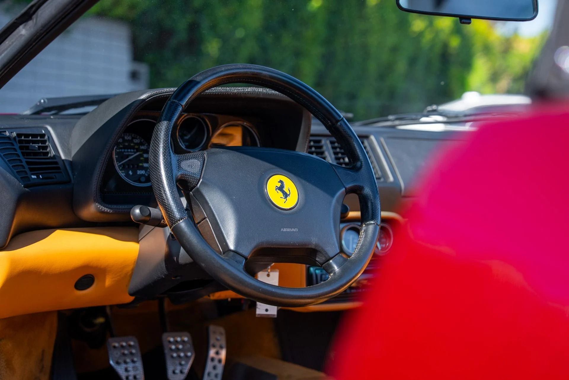 mph042_2917499922_Used_1995_Ferrari_F355_Spider_1762303544_01a2ef215f