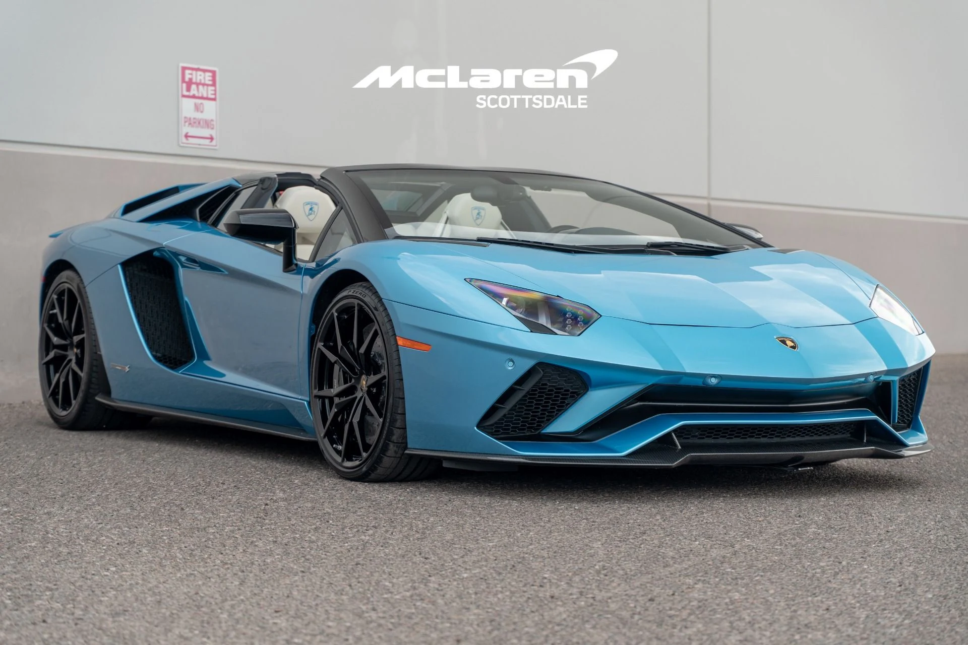 mph042_2923292477_Used_2019_LAMBORGHINI_AVENTADOR_1790281306_3d0fde5c55