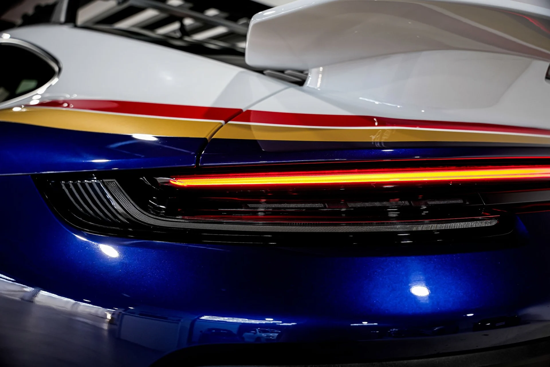 mph042_2927520902_913ed52edef0121e6fdafab40cf4c806x_5f8a302e8a