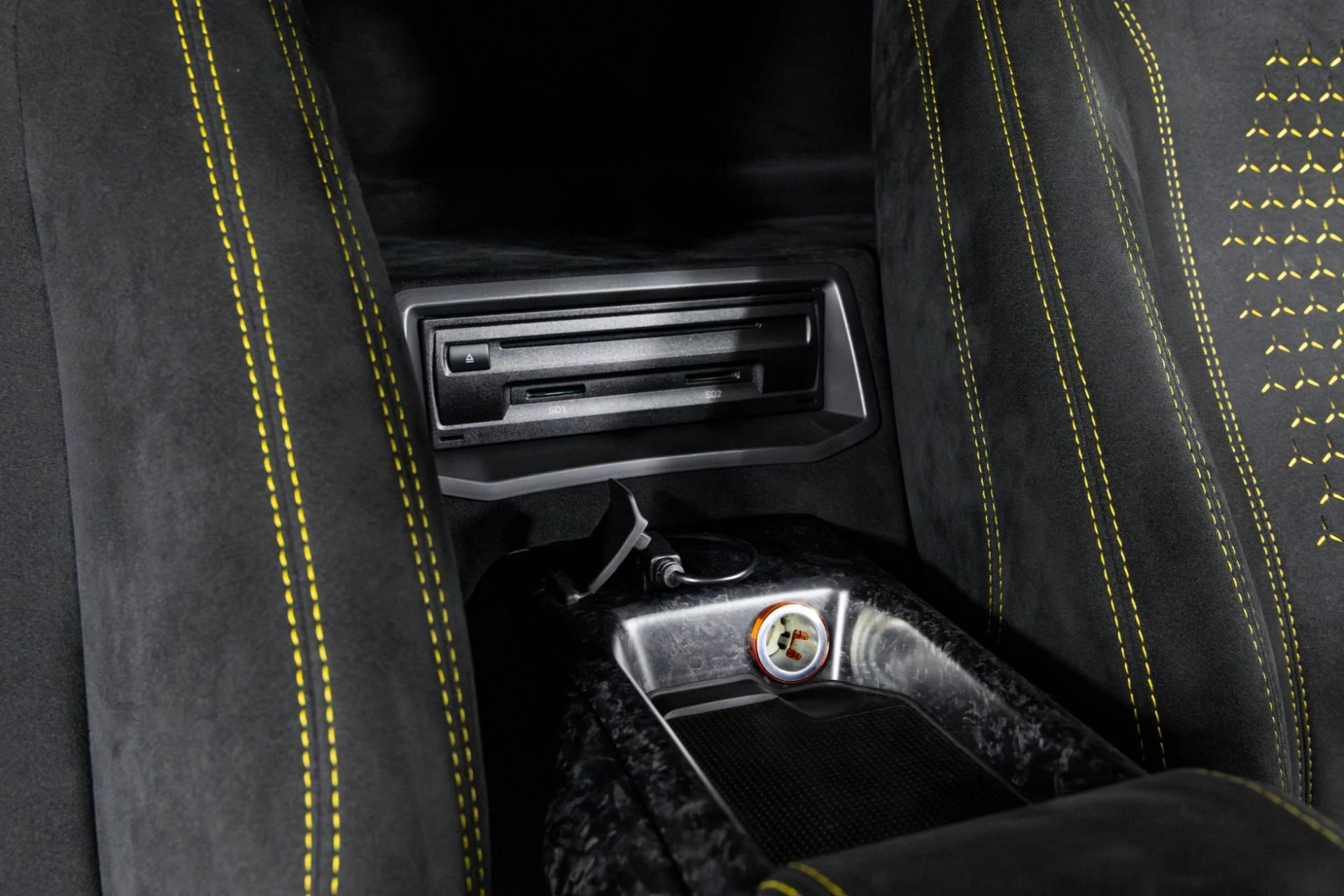 mph042_2932935615_Used_2018_Lamborghini_Huracan_Performante_1762565920_3ac1604cde