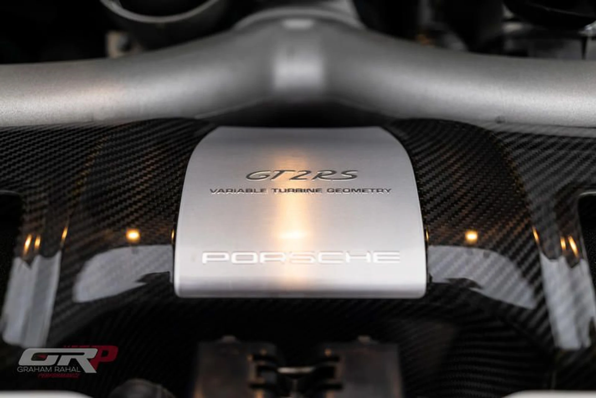 mph042_2933049714_5_F96_BAF_3_F4_DB_4_E19_8186_00_F14_A9866_B0_92f3984f93