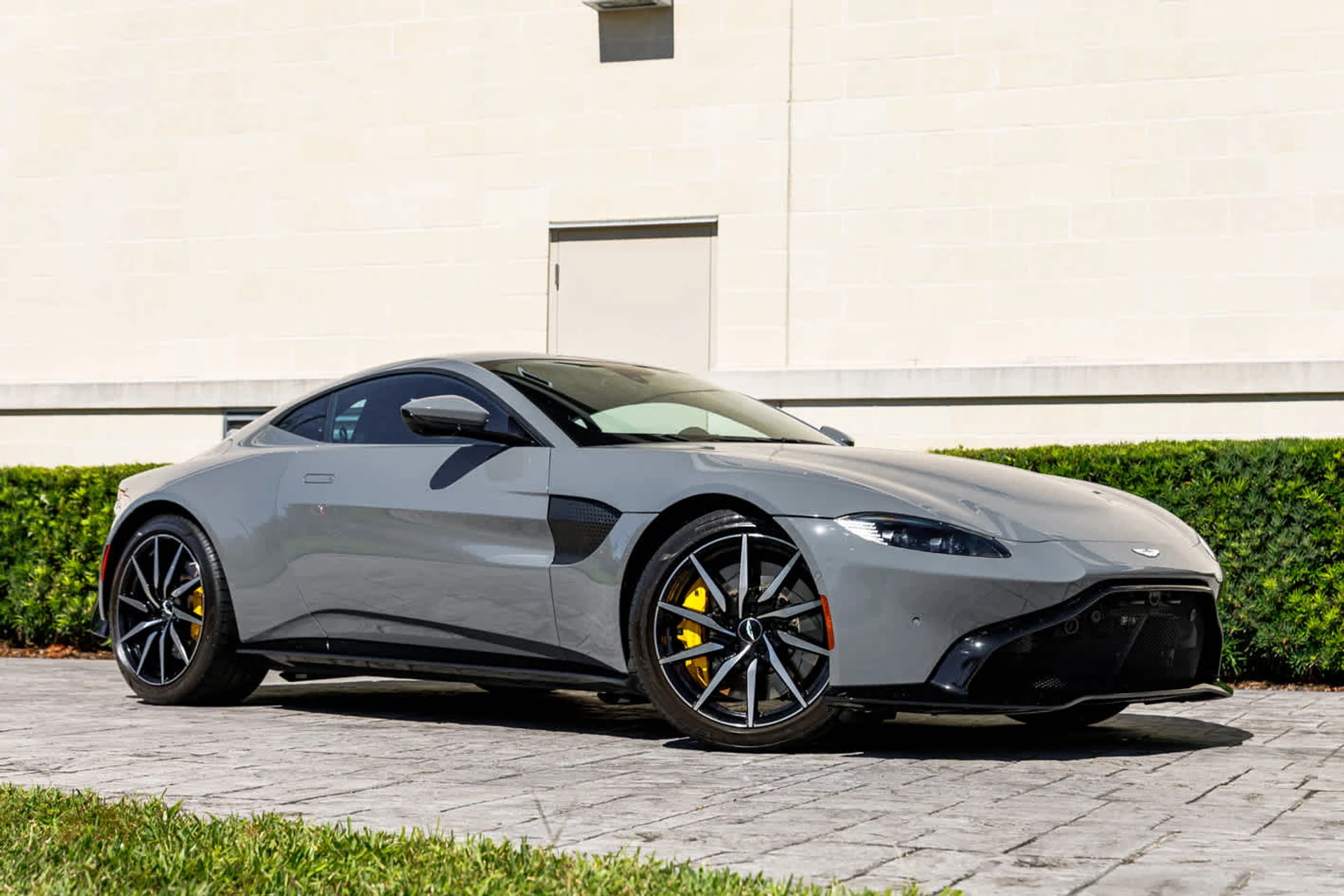 mph042_29473180_43_33cd0251b7