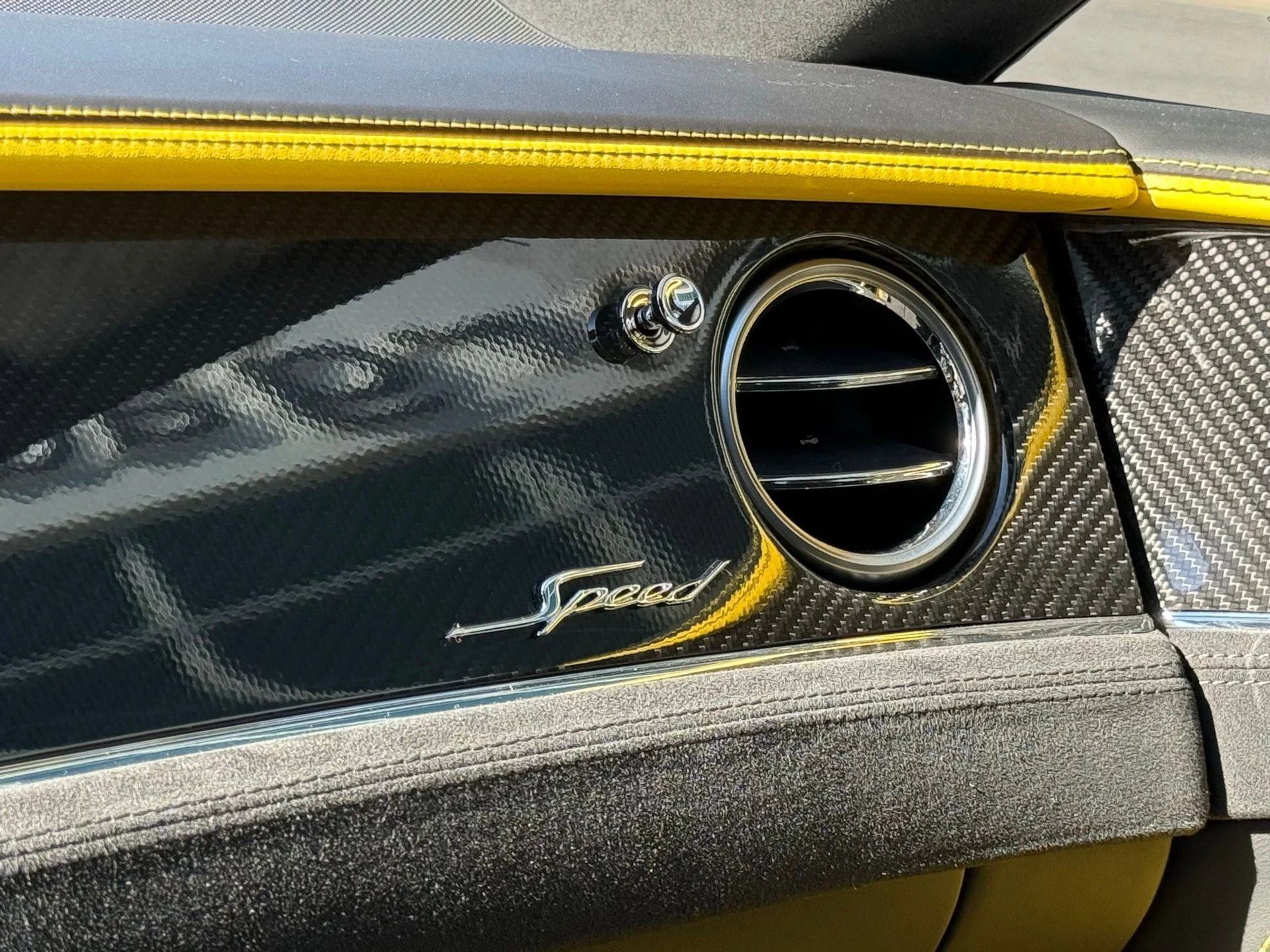 mph042_2950121651_a4faa24d0cdd42b3806c3fc0367c98ef_52735b378b