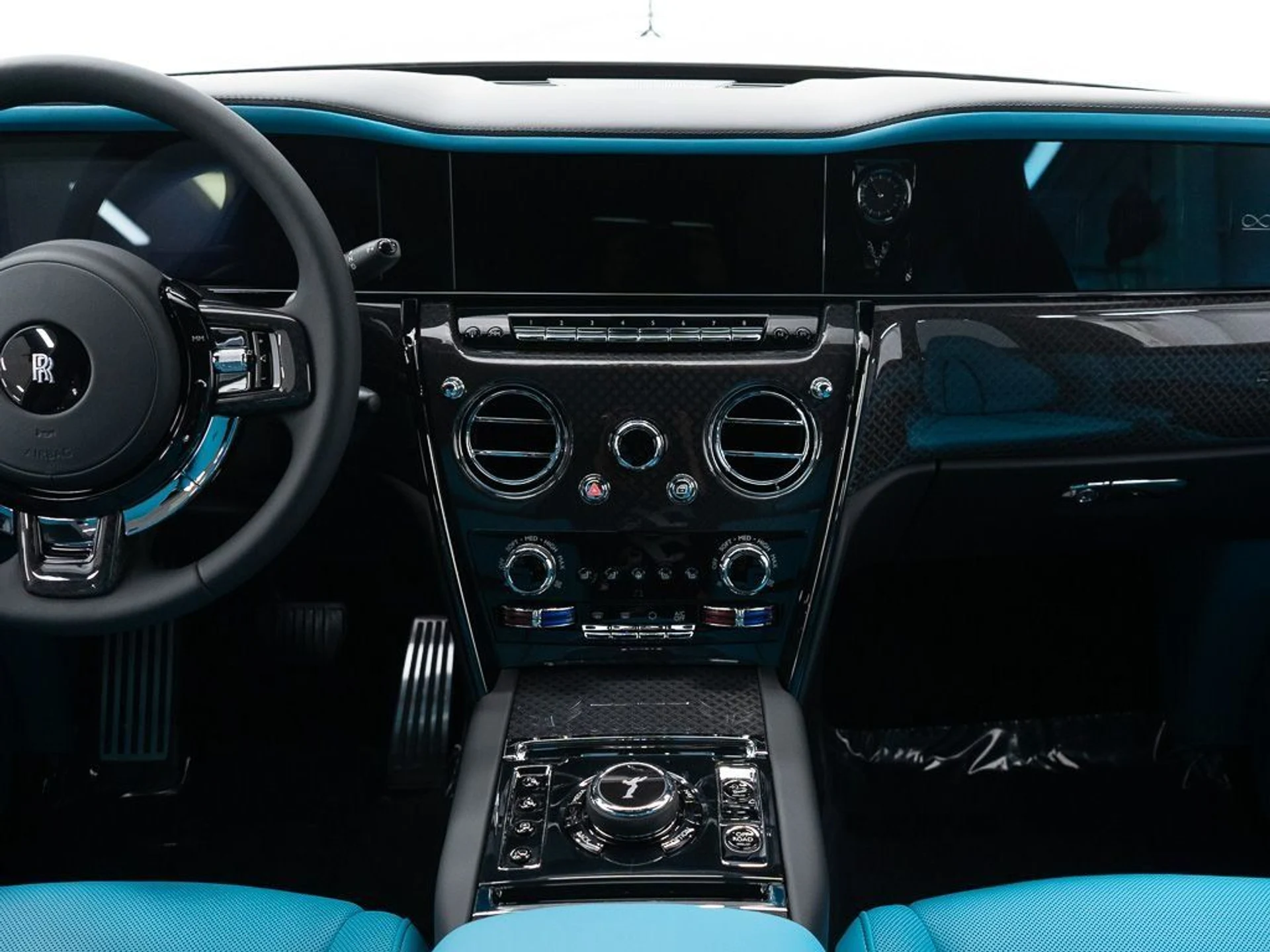 mph042_2952079908_1dbcfcea9cebee45a15a392a034ee9cb_cc0b9705f5