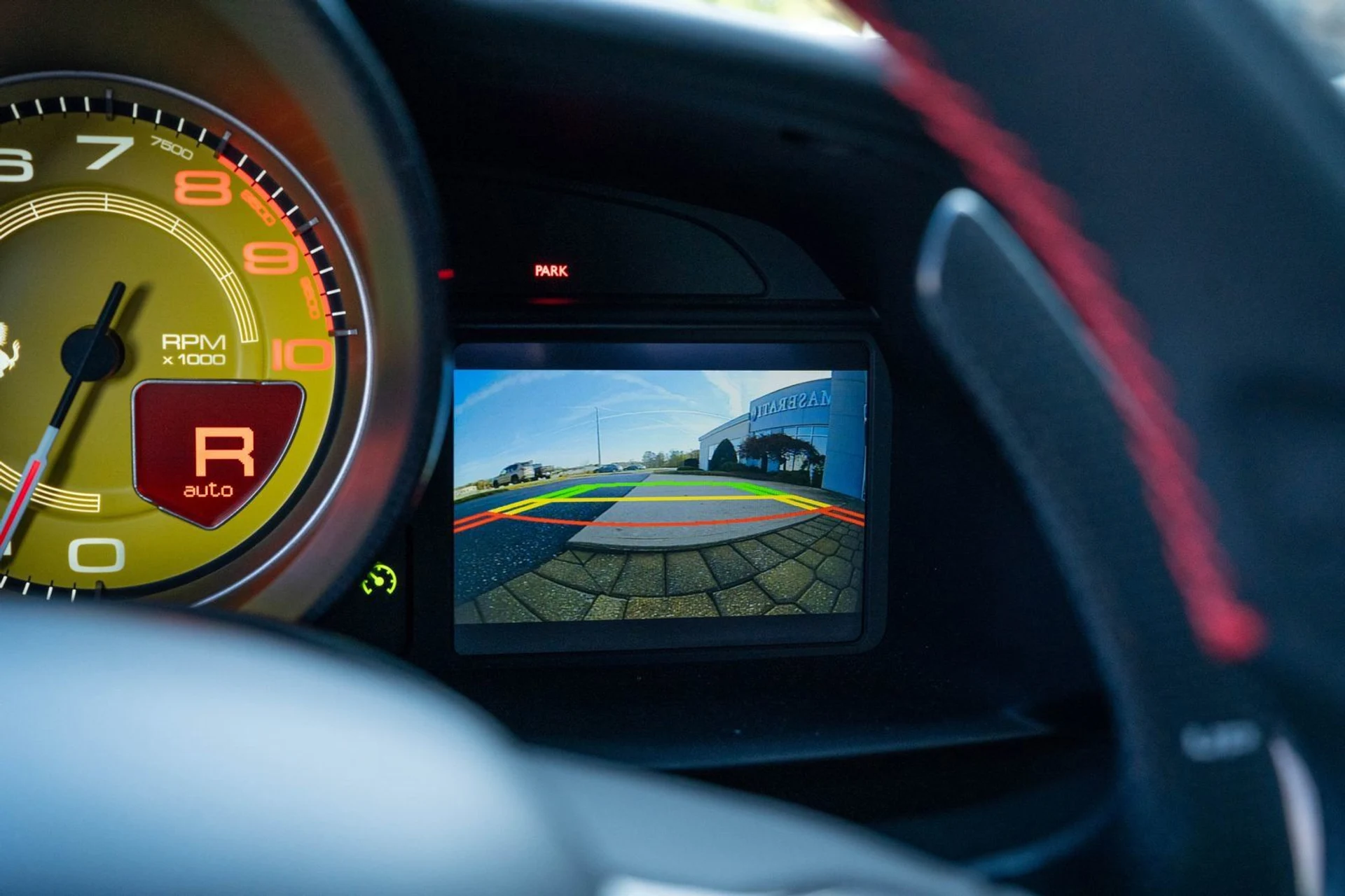 mph042_2961688150_7377eba5d9c24f40bc94489edb902640_7f1572909f