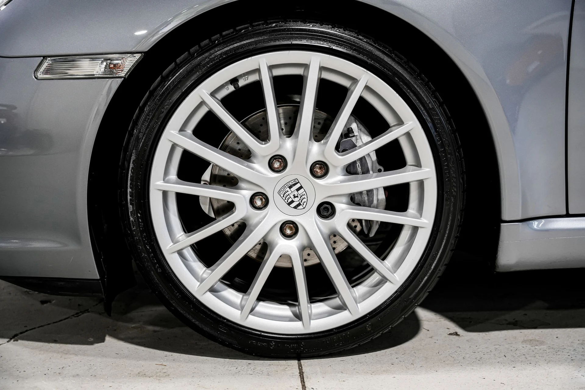 mph042_2966470287_8cafb1a220c866332257bb617c222701x_e441393f52