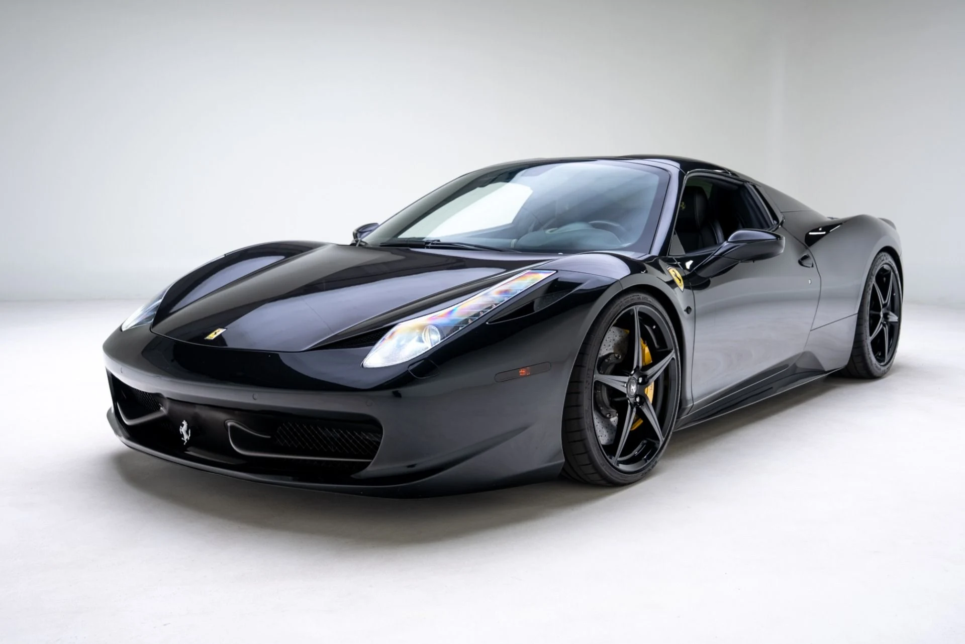 mph042_2968534425_Used_2015_Ferrari_458_Spider_1768509945_1e092463b4
