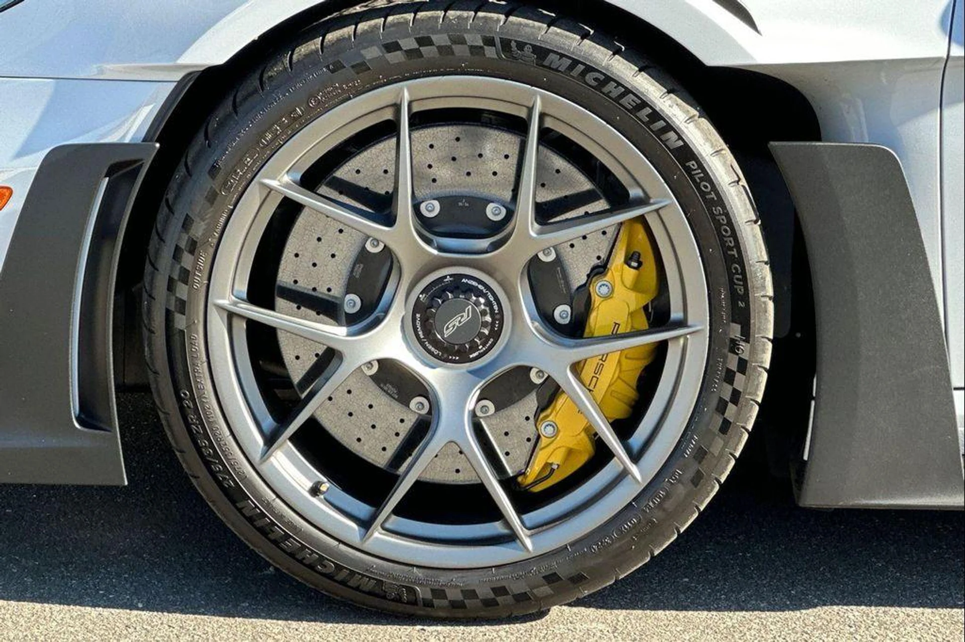 mph042_2992678092_r7_7m_O42_Pdl_Q3kw_Mv_Xax47q_Ye_Y_4b67f14f7f