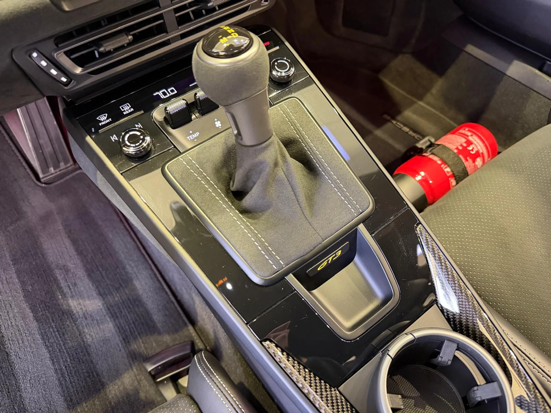 mph042_2999316455_Whats_App_Image_2025_12_22_at_6_00_56_PM_11_5f09de51be