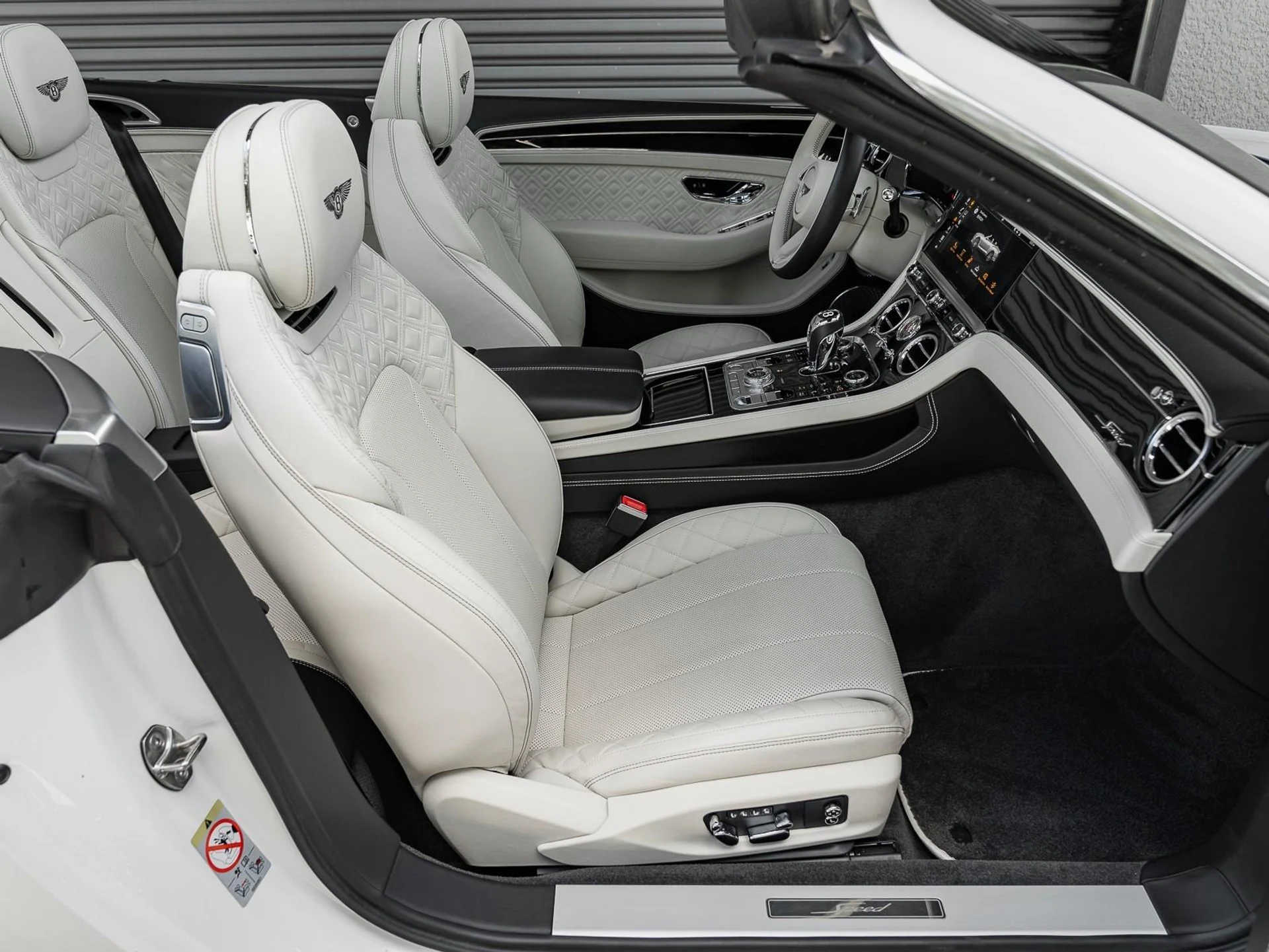 mph042_3004317604_Used_2022_Bentley_Continental_GT_Speed_1755029216_9929532044
