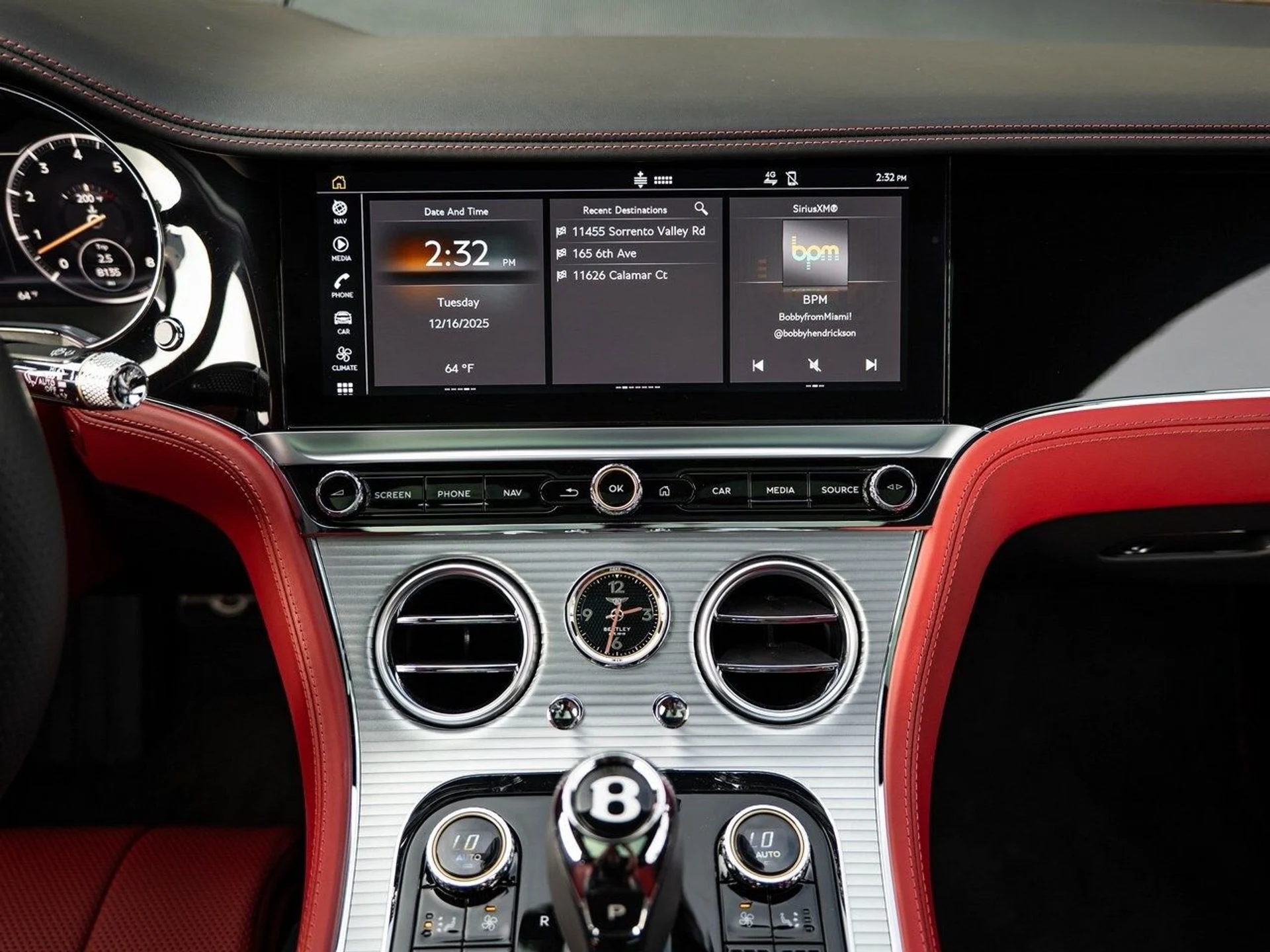 mph042_3008277526_9def38be418bbb024bb2360df5737732x_fe189cceb3