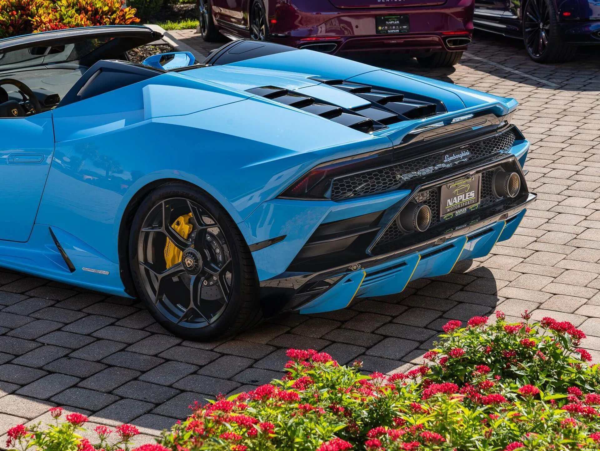 mph042_3023079606_Used_2022_Lamborghini_Huracan_EVO_Spyder_AWD_1792704196_974659baab